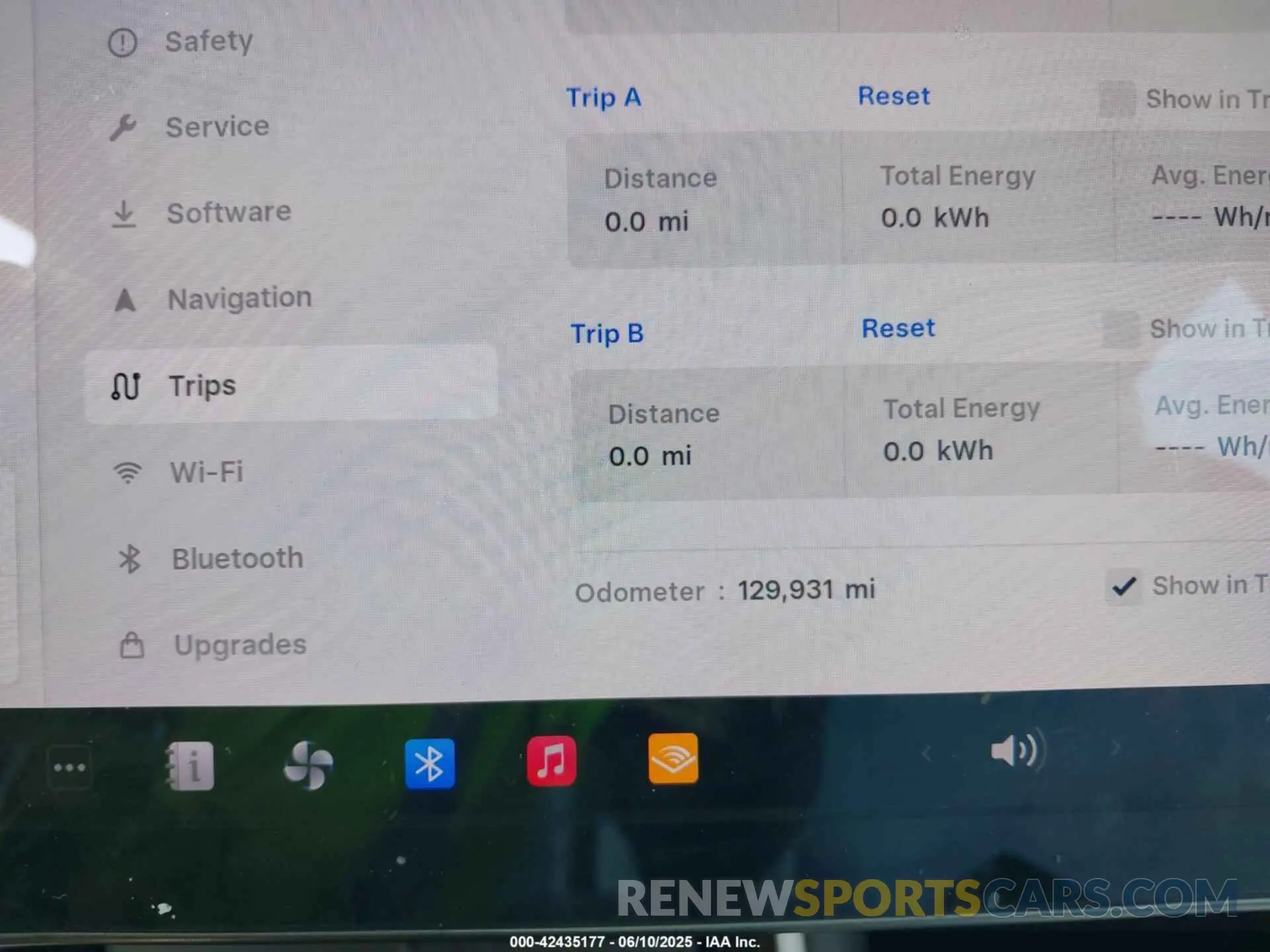 15 Photograph of a damaged car 5YJ3E1EB9KF391698 TESLA MODEL 3 2019