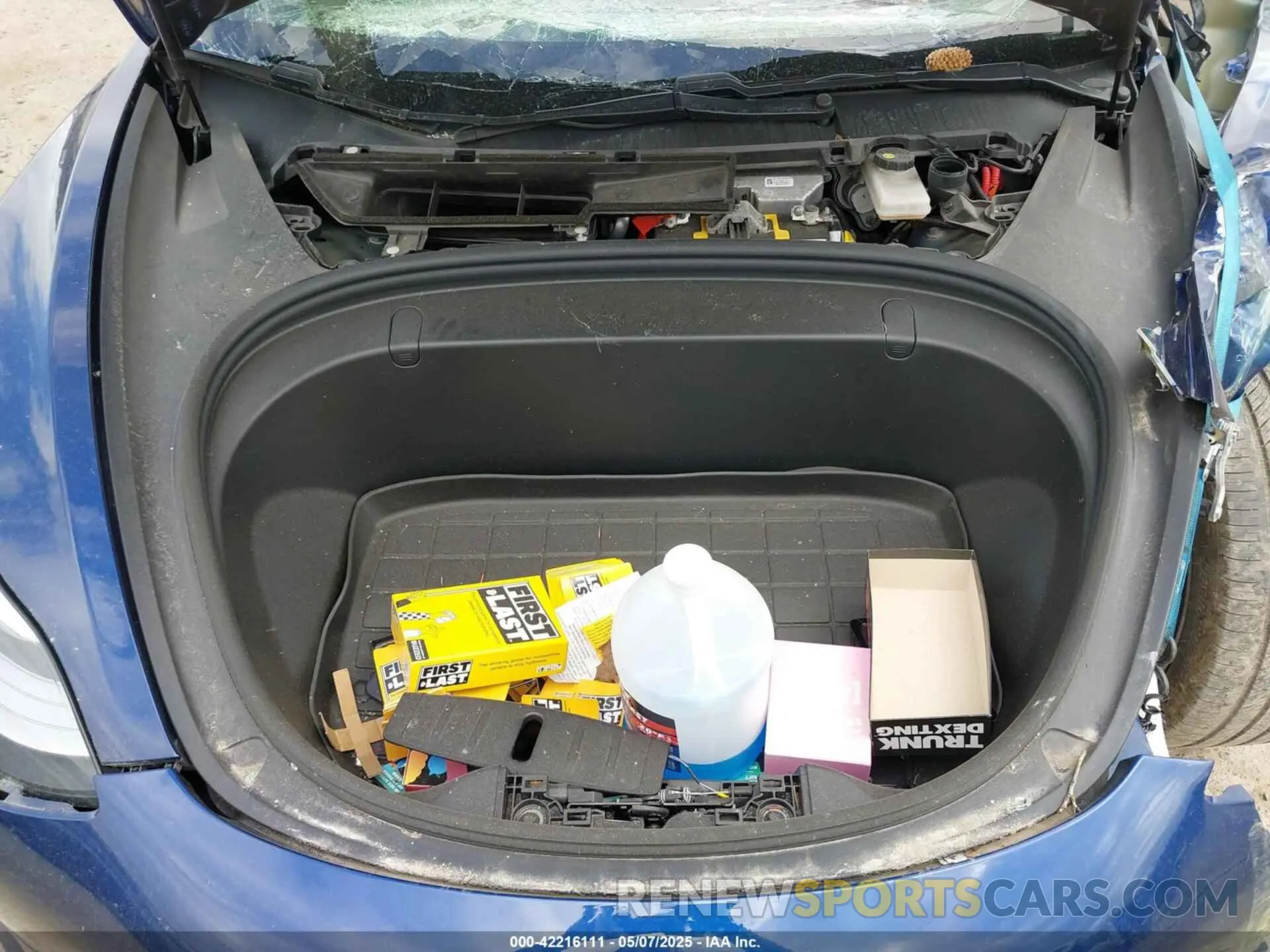 10 Photograph of a damaged car 5YJ3E1EB9KF392091 TESLA MODEL 3 2019