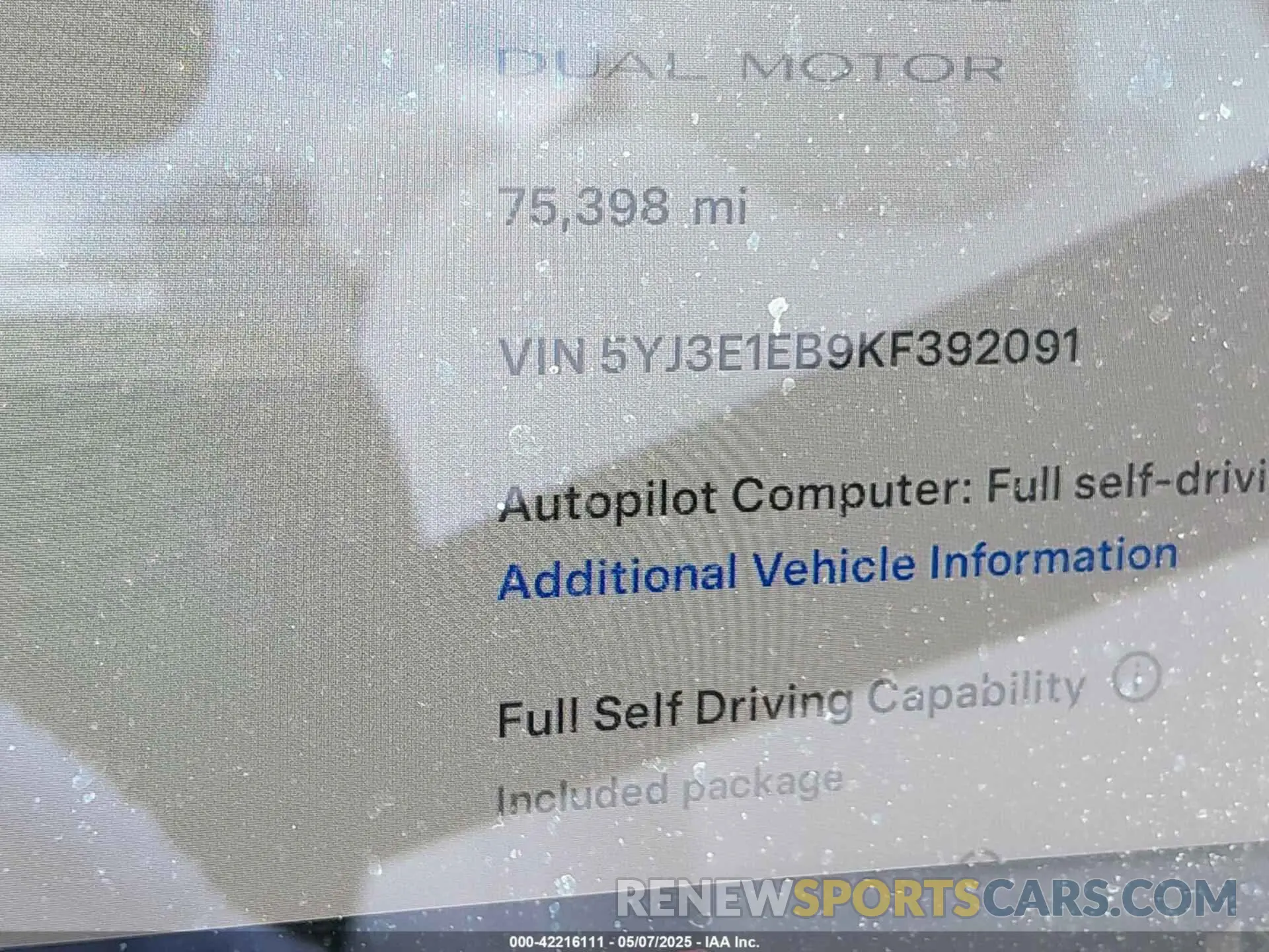 14 Photograph of a damaged car 5YJ3E1EB9KF392091 TESLA MODEL 3 2019