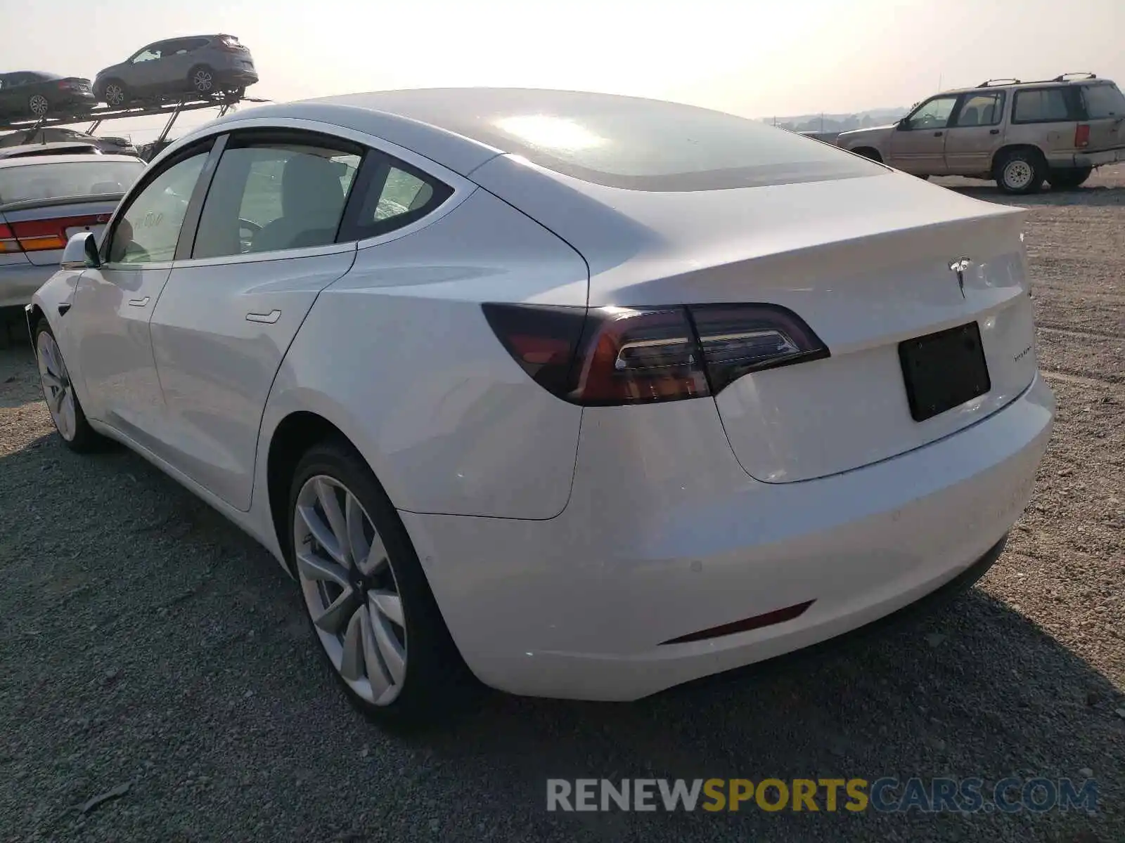 3 Photograph of a damaged car 5YJ3E1EB9KF392544 TESLA MODEL 3 2019