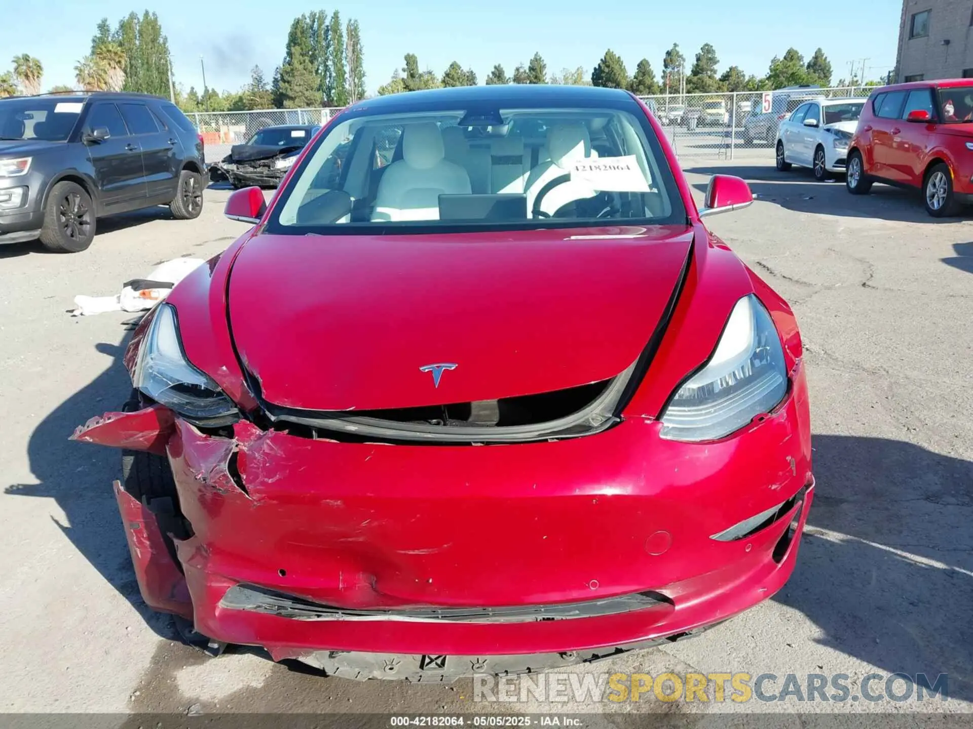 11 Photograph of a damaged car 5YJ3E1EB9KF421797 TESLA MODEL 3 2019