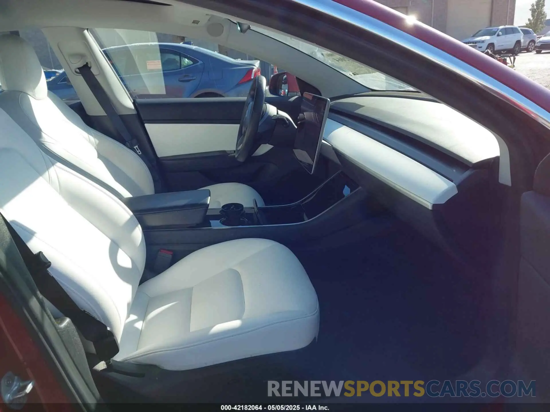 5 Photograph of a damaged car 5YJ3E1EB9KF421797 TESLA MODEL 3 2019