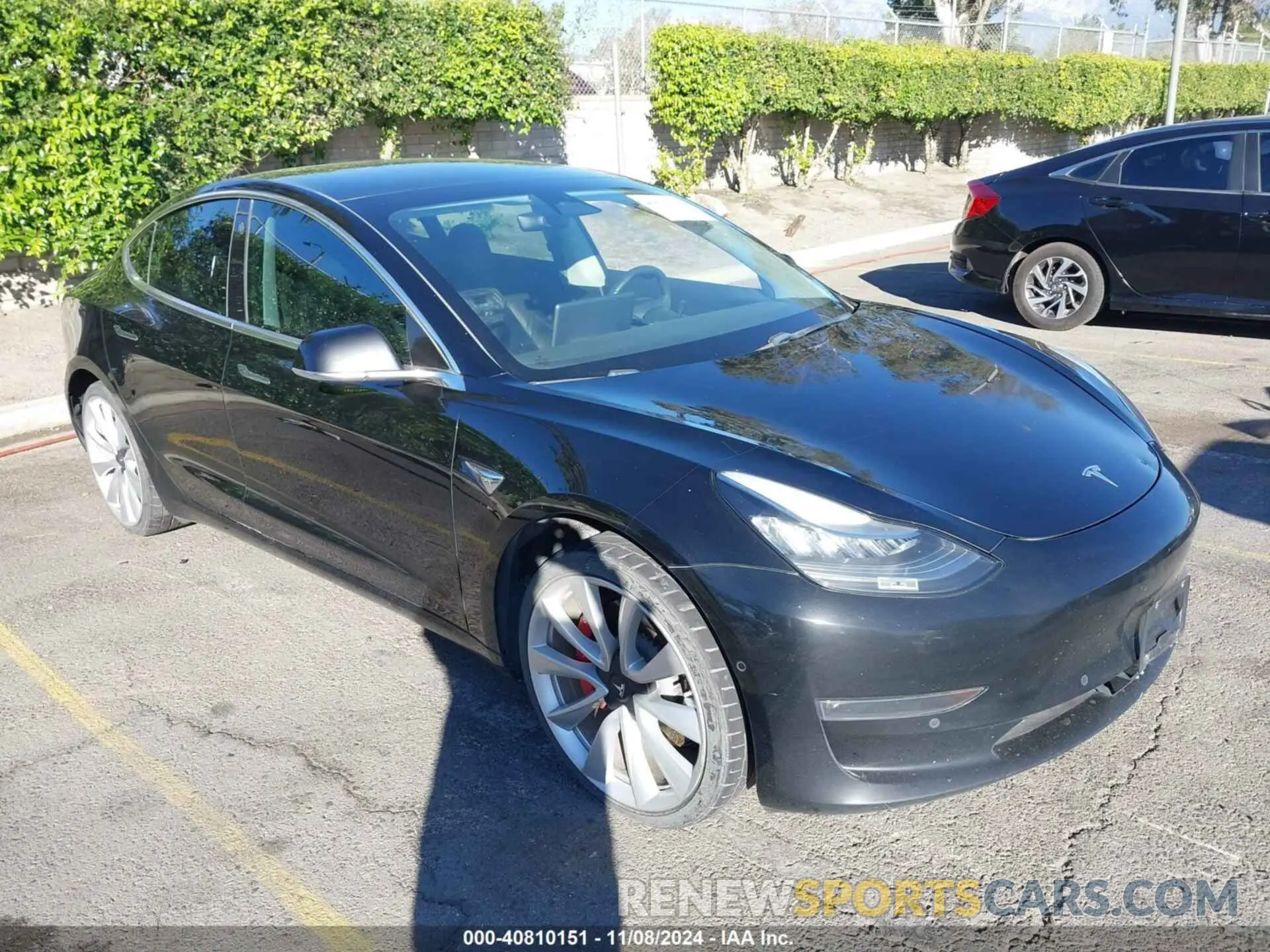 1 Photograph of a damaged car 5YJ3E1EB9KF425655 TESLA MODEL 3 2019