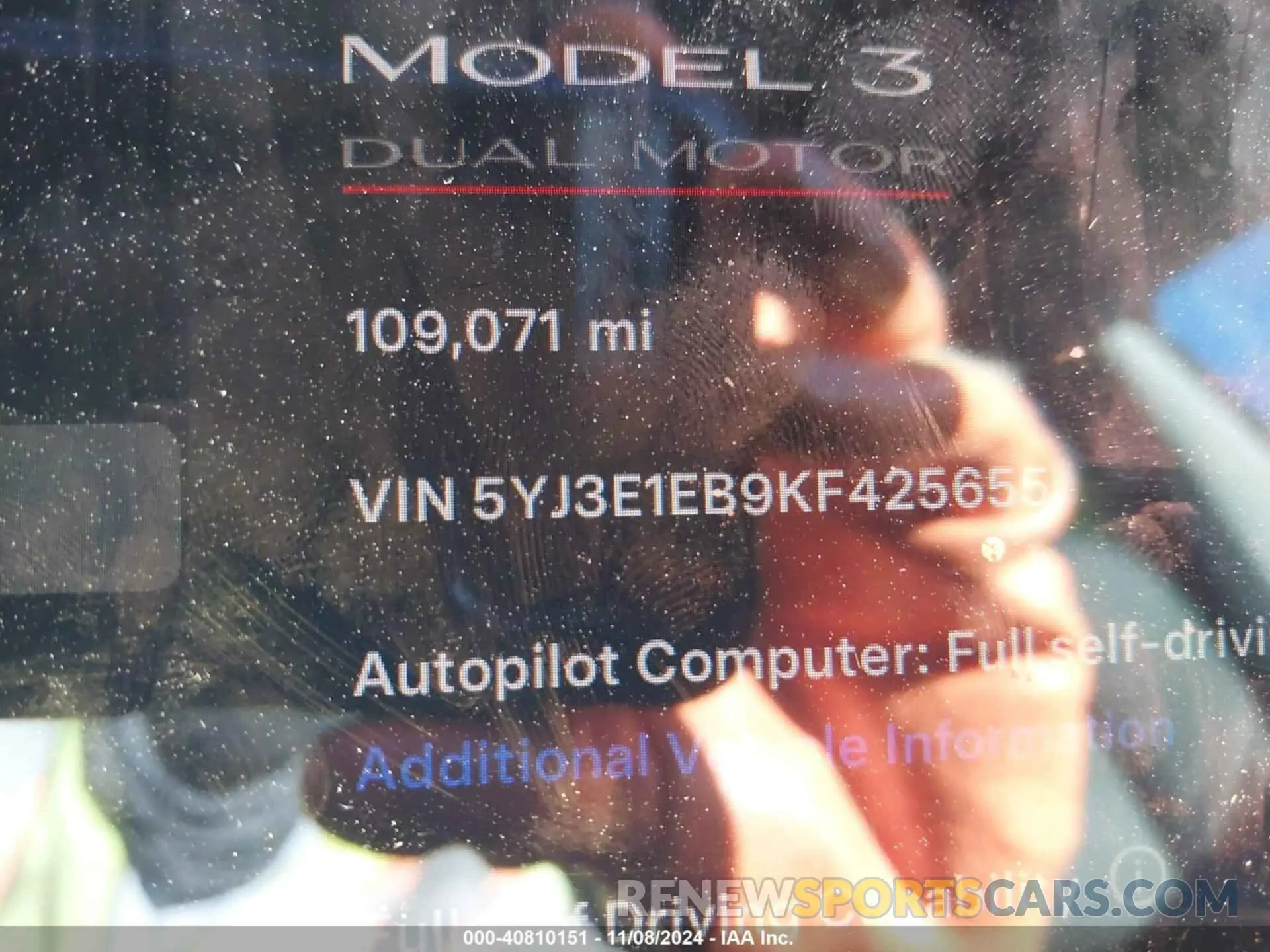 15 Photograph of a damaged car 5YJ3E1EB9KF425655 TESLA MODEL 3 2019