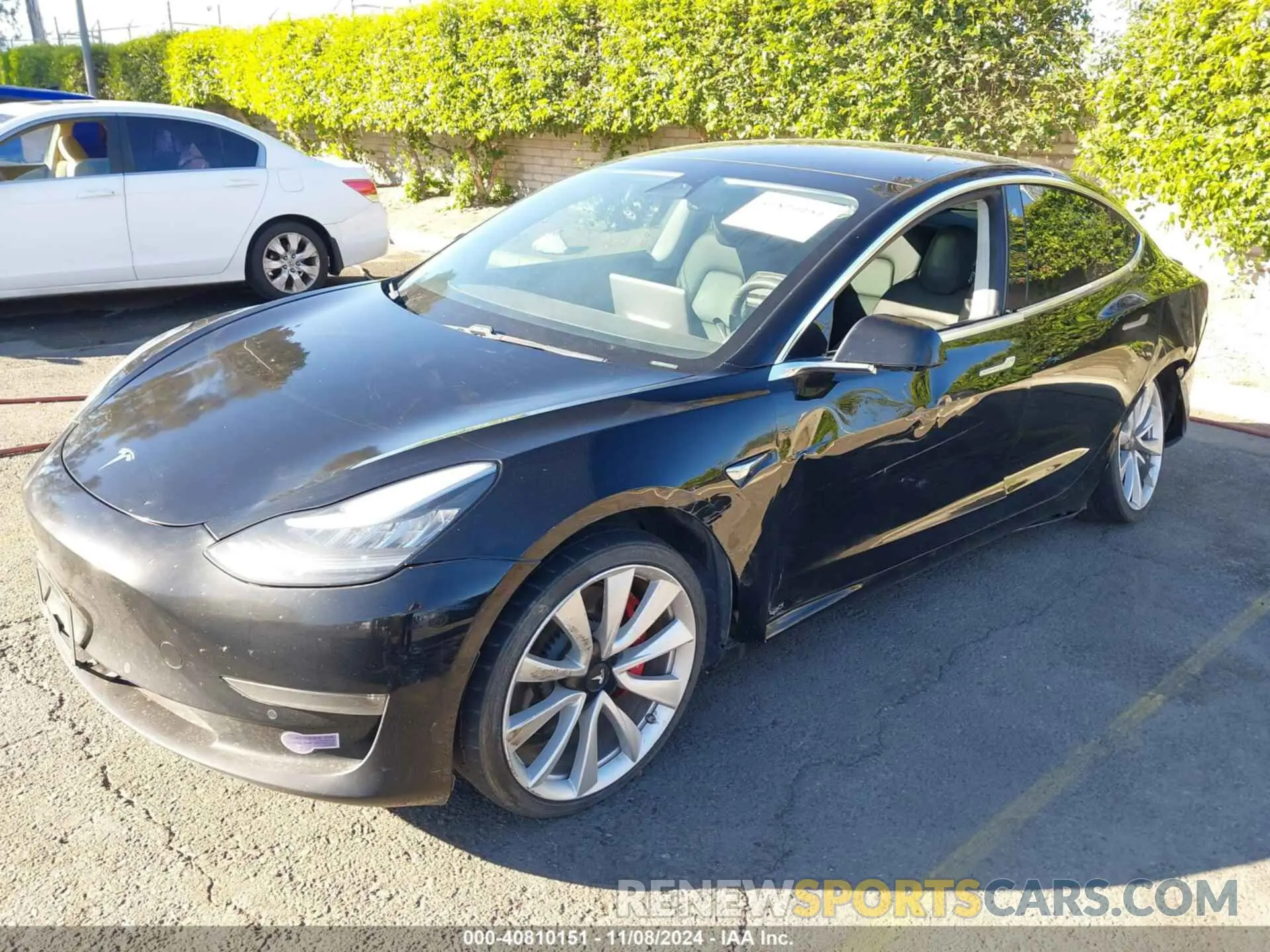 2 Photograph of a damaged car 5YJ3E1EB9KF425655 TESLA MODEL 3 2019