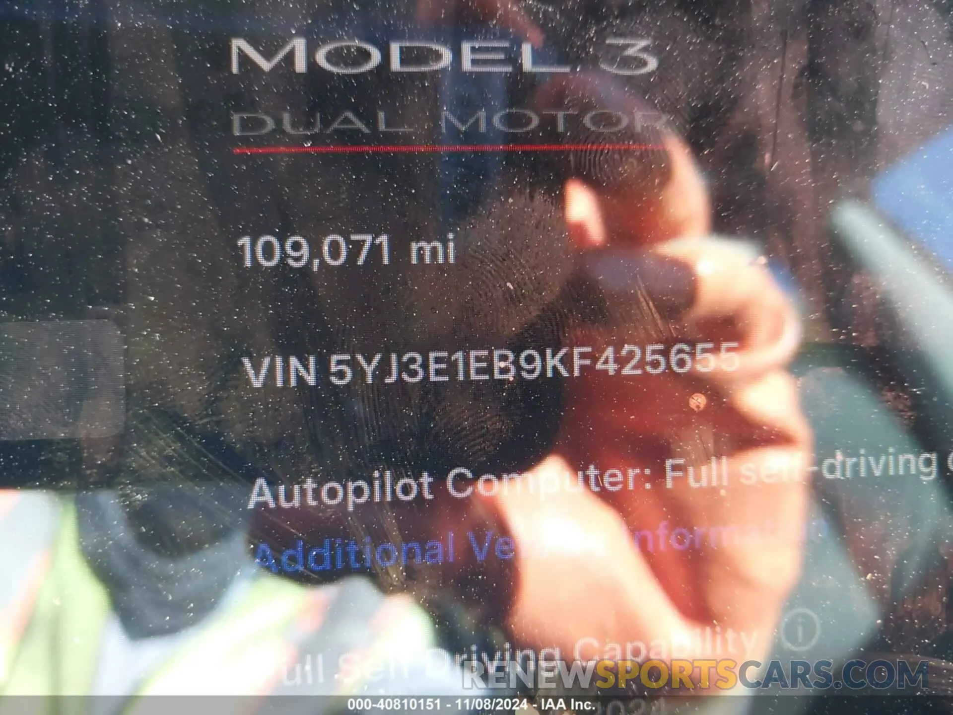 7 Photograph of a damaged car 5YJ3E1EB9KF425655 TESLA MODEL 3 2019