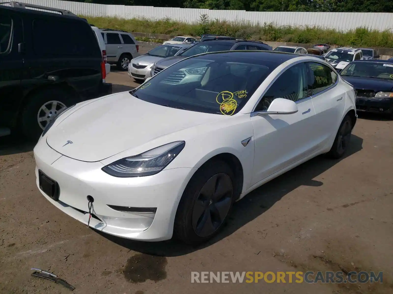 2 Photograph of a damaged car 5YJ3E1EB9KF433495 TESLA MODEL 3 2019