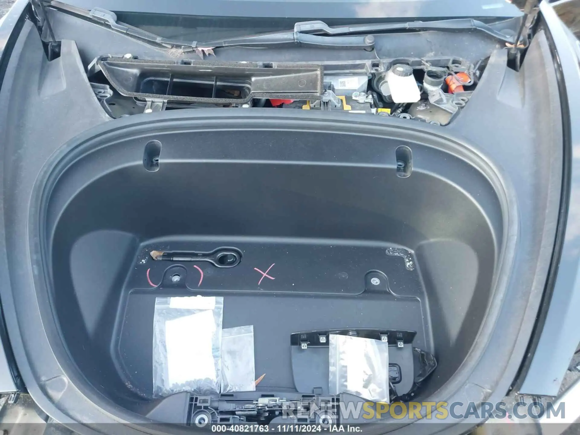 10 Photograph of a damaged car 5YJ3E1EB9KF438406 TESLA MODEL 3 2019