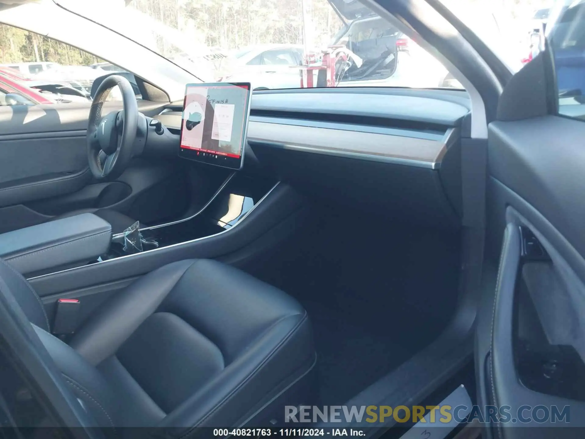 5 Photograph of a damaged car 5YJ3E1EB9KF438406 TESLA MODEL 3 2019