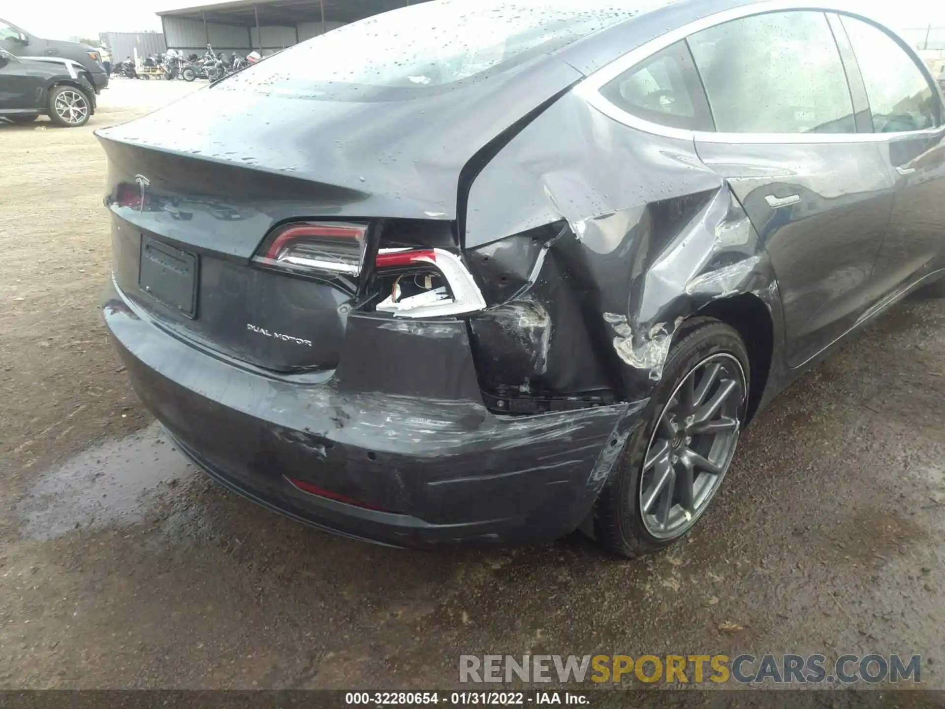 6 Photograph of a damaged car 5YJ3E1EB9KF451995 TESLA MODEL 3 2019