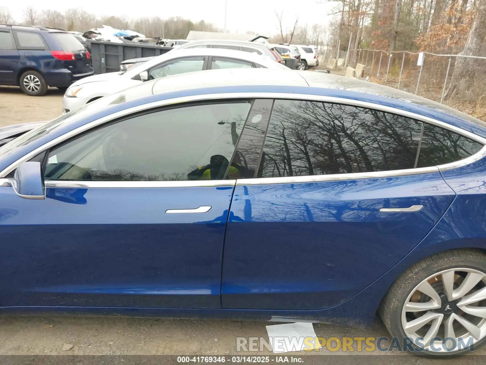14 Photograph of a damaged car 5YJ3E1EB9KF454007 TESLA MODEL 3 2019
