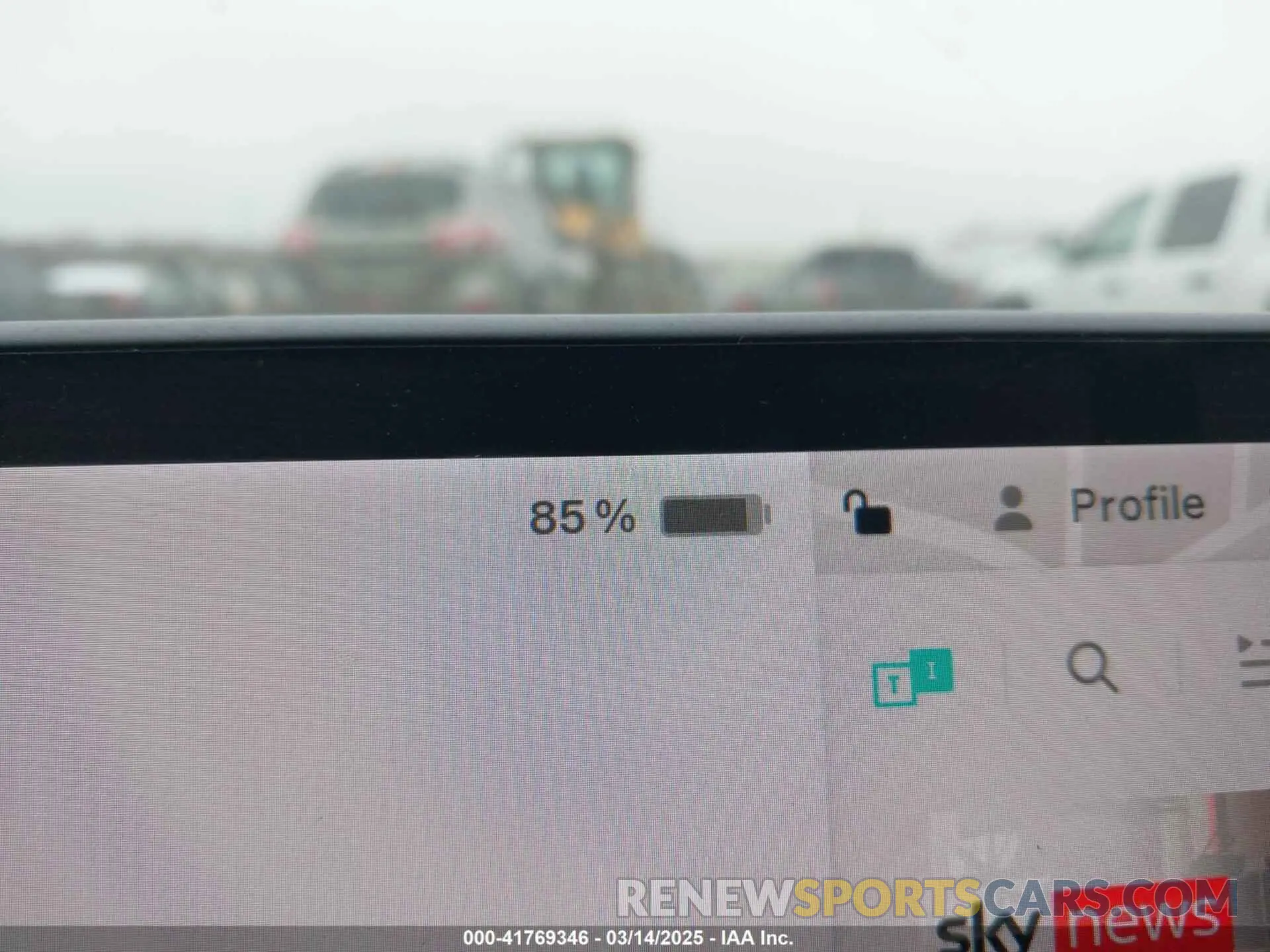 17 Photograph of a damaged car 5YJ3E1EB9KF454007 TESLA MODEL 3 2019
