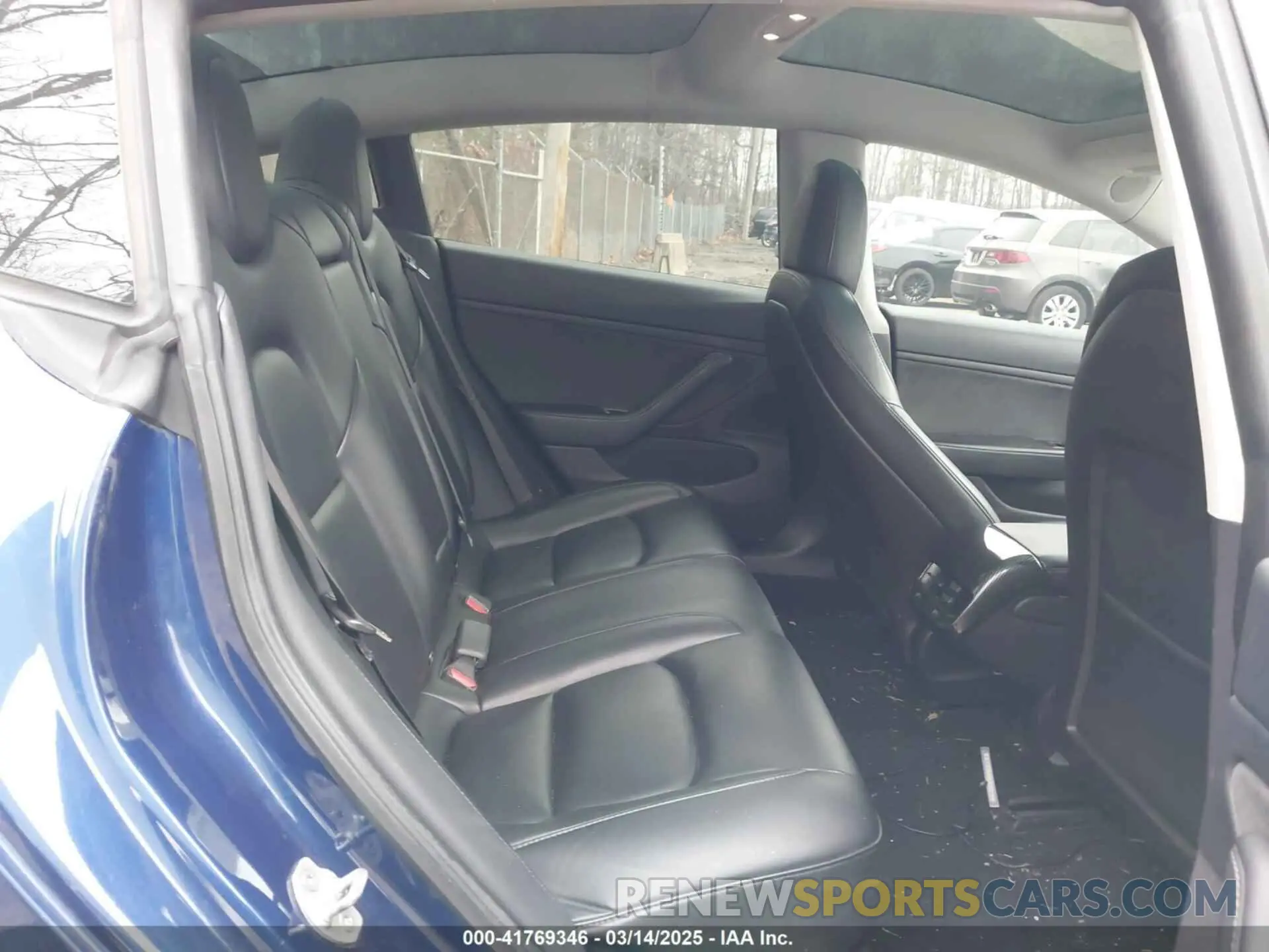8 Photograph of a damaged car 5YJ3E1EB9KF454007 TESLA MODEL 3 2019