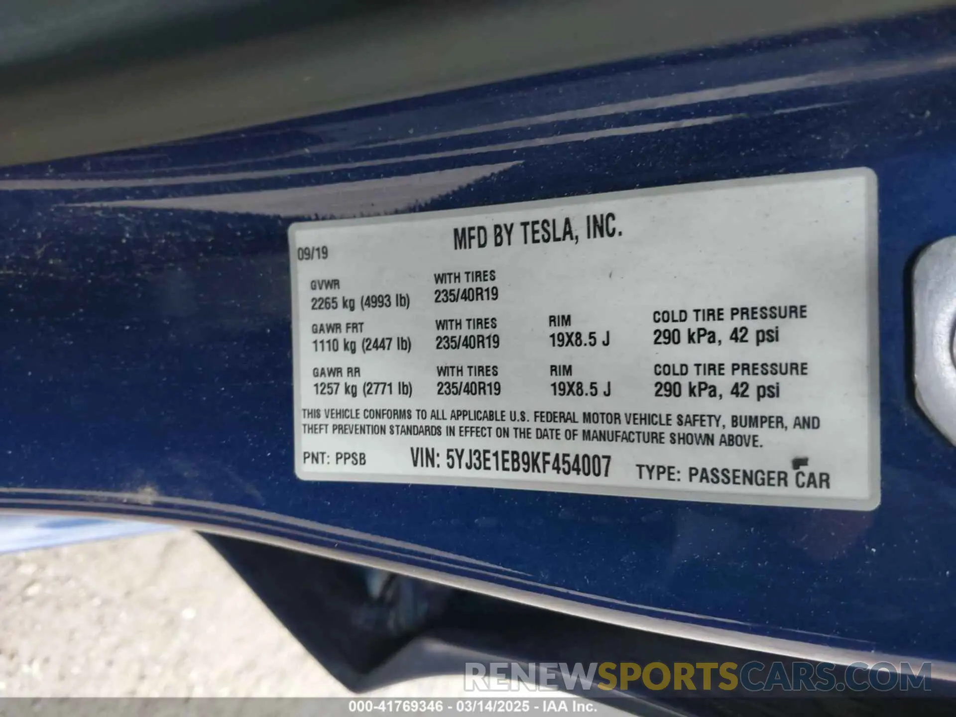 9 Photograph of a damaged car 5YJ3E1EB9KF454007 TESLA MODEL 3 2019