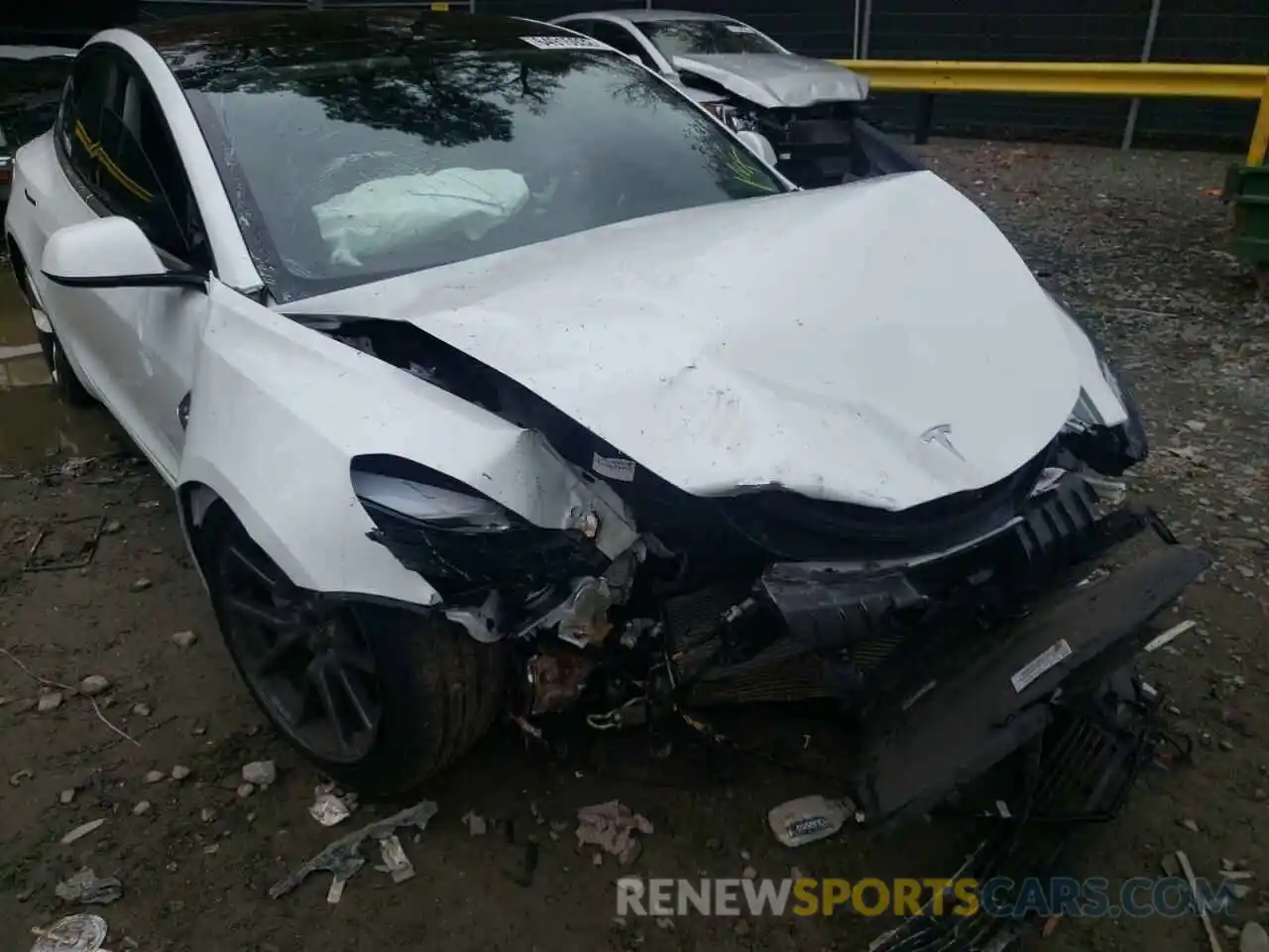 9 Photograph of a damaged car 5YJ3E1EB9KF493535 TESLA MODEL 3 2019