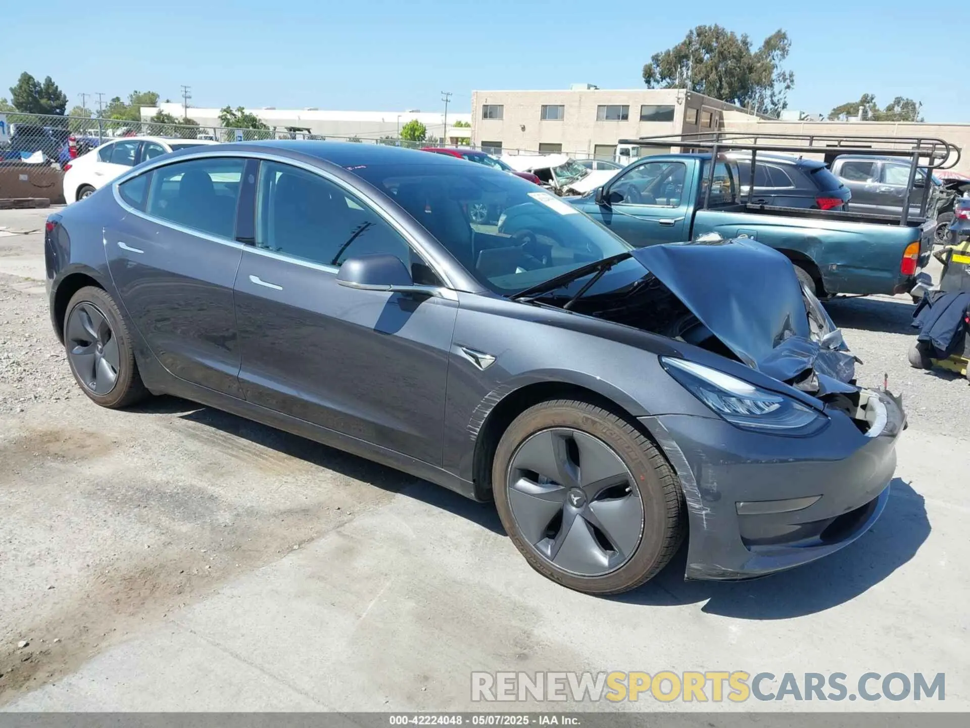 1 Photograph of a damaged car 5YJ3E1EB9KF526596 TESLA MODEL 3 2019