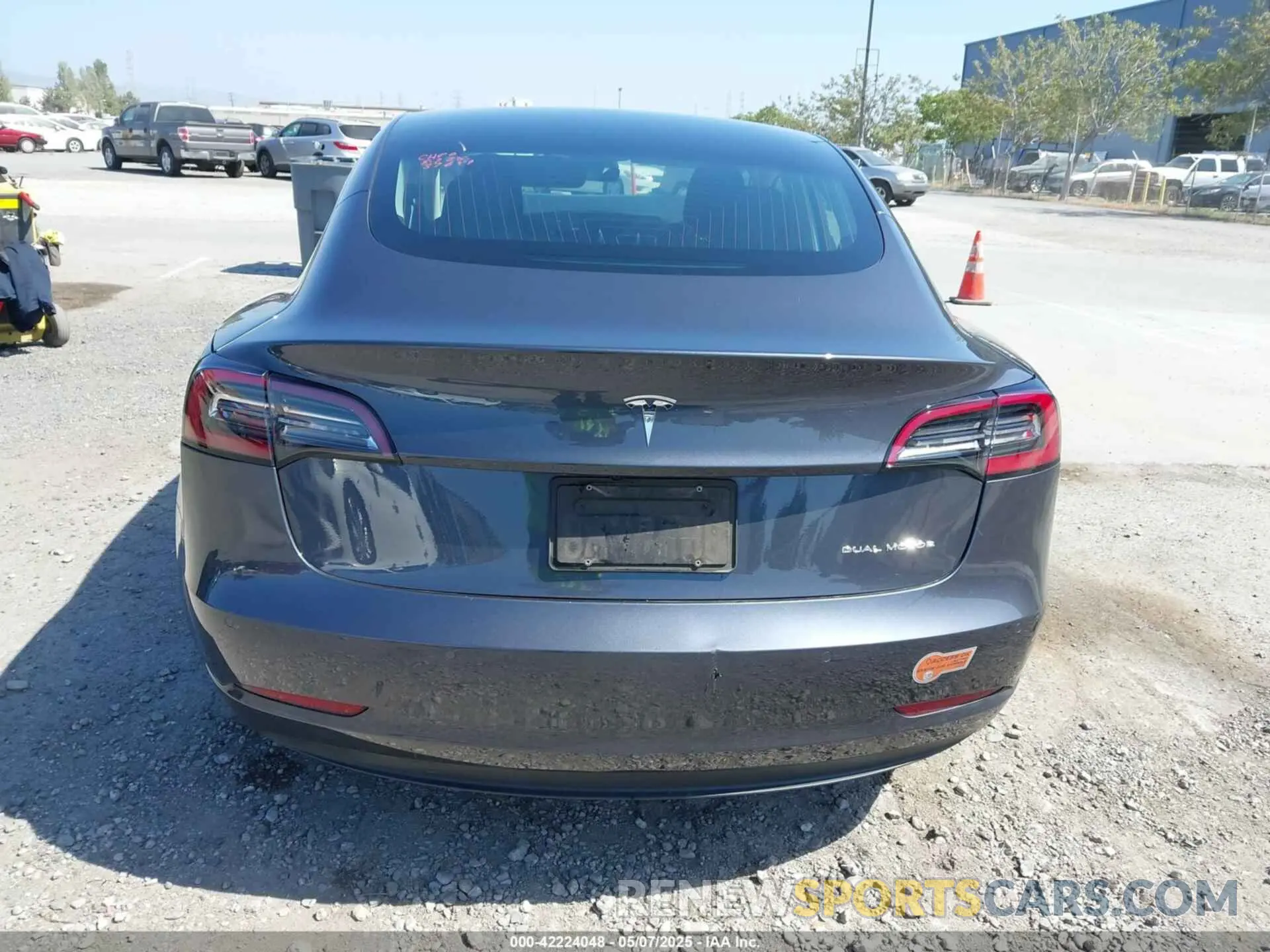 16 Photograph of a damaged car 5YJ3E1EB9KF526596 TESLA MODEL 3 2019