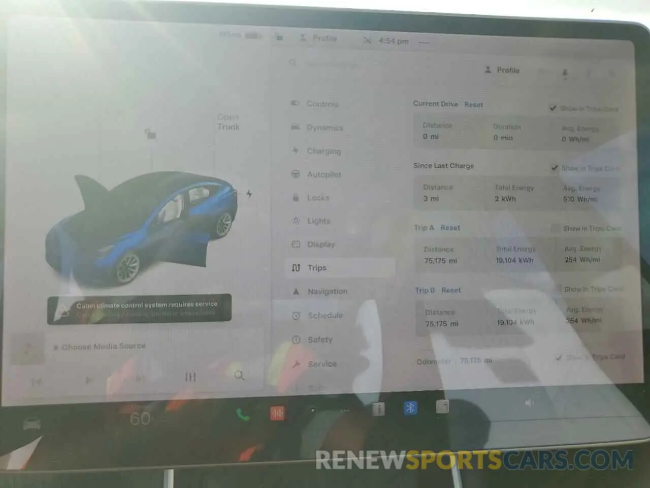 9 Photograph of a damaged car 5YJ3E1EBXKF192501 TESLA MODEL 3 2019