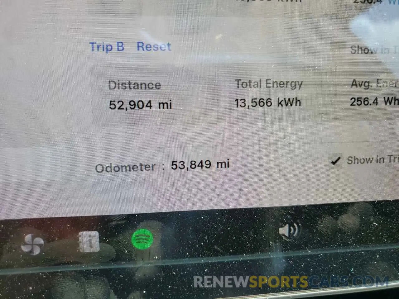 9 Photograph of a damaged car 5YJ3E1EBXKF198945 TESLA MODEL 3 2019