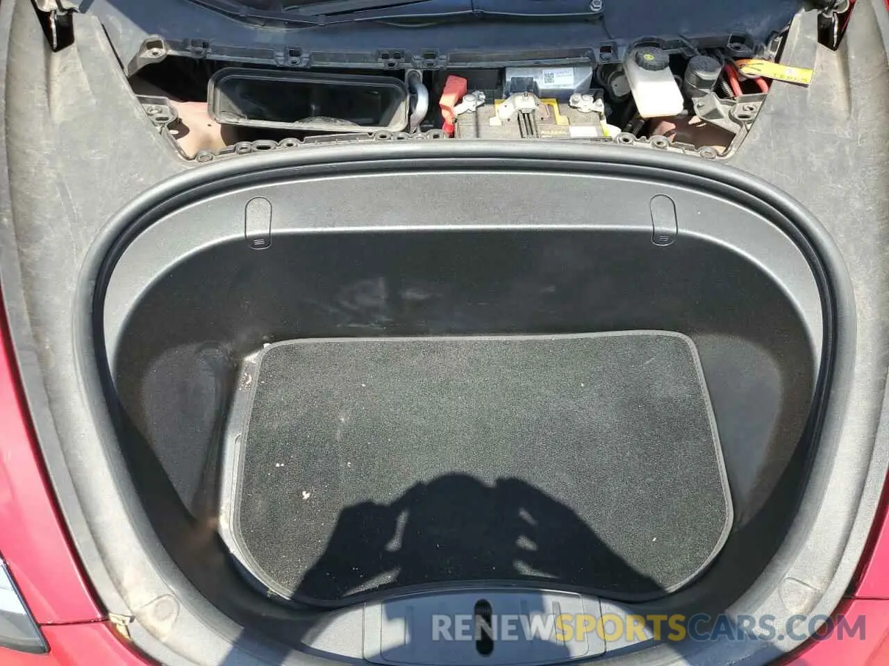 11 Photograph of a damaged car 5YJ3E1EBXKF237727 TESLA MODEL 3 2019