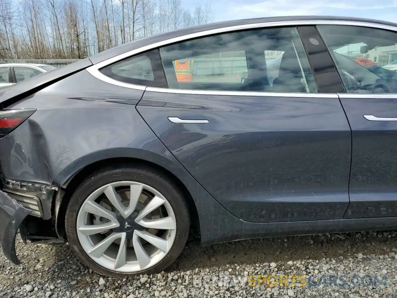 10 Photograph of a damaged car 5YJ3E1EBXKF389264 TESLA MODEL 3 2019