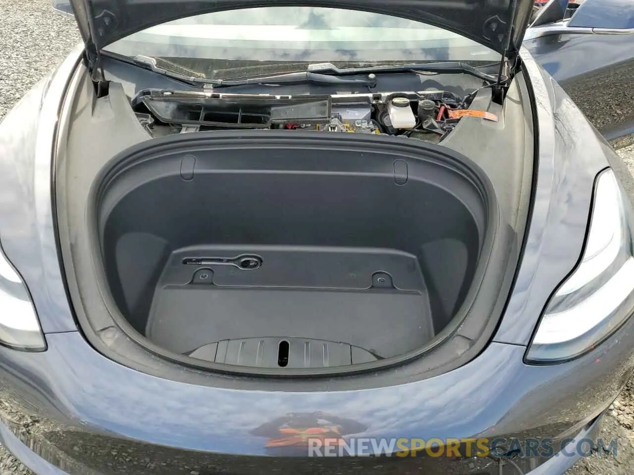 11 Photograph of a damaged car 5YJ3E1EBXKF389264 TESLA MODEL 3 2019