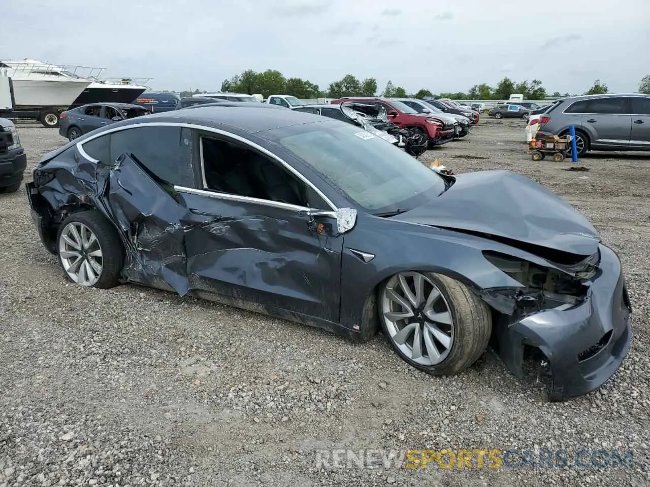 4 Photograph of a damaged car 5YJ3E1EBXKF389362 TESLA MODEL 3 2019