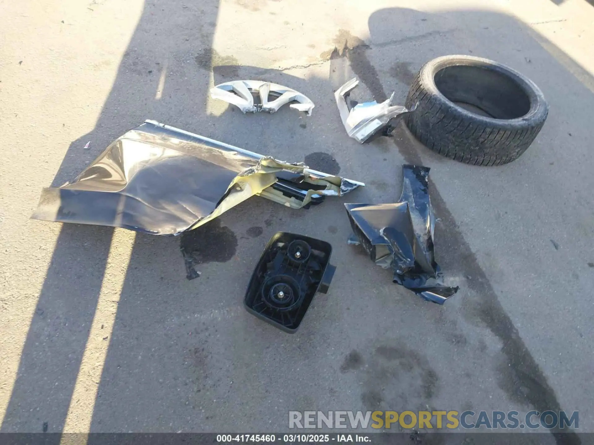 12 Photograph of a damaged car 5YJ3E1EBXKF392147 TESLA MODEL 3 2019