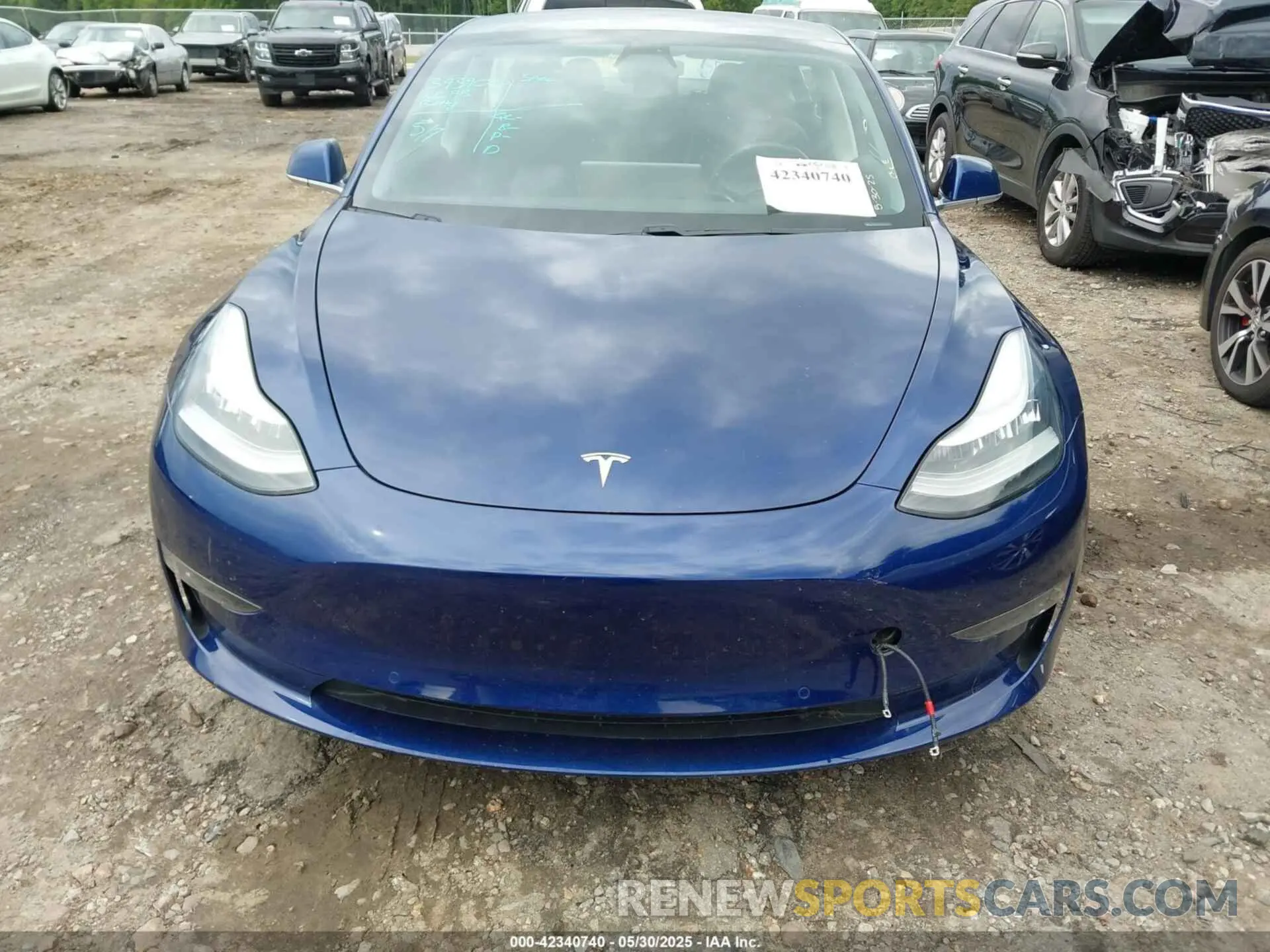 12 Photograph of a damaged car 5YJ3E1EBXKF393900 TESLA MODEL 3 2019