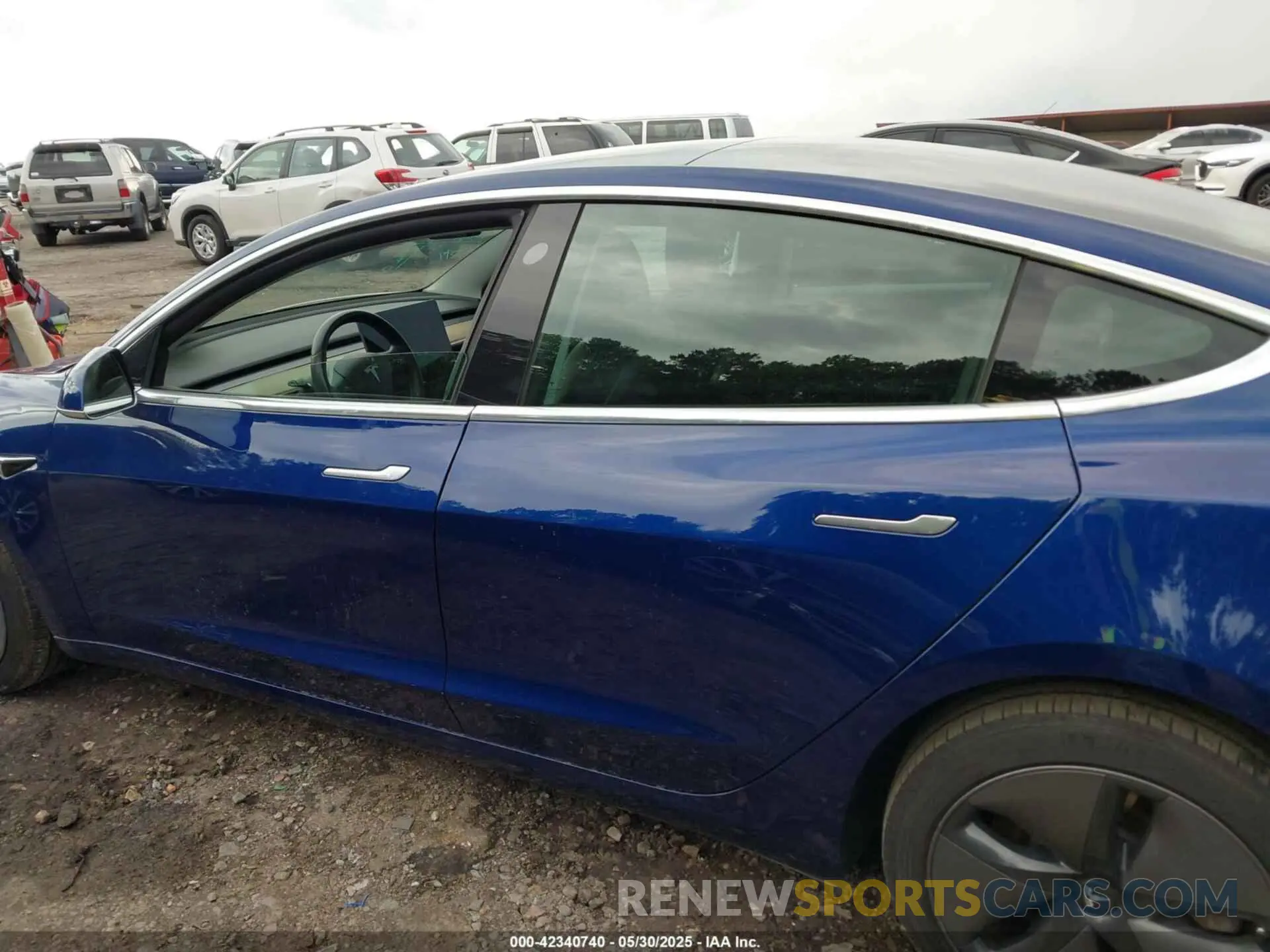 14 Photograph of a damaged car 5YJ3E1EBXKF393900 TESLA MODEL 3 2019