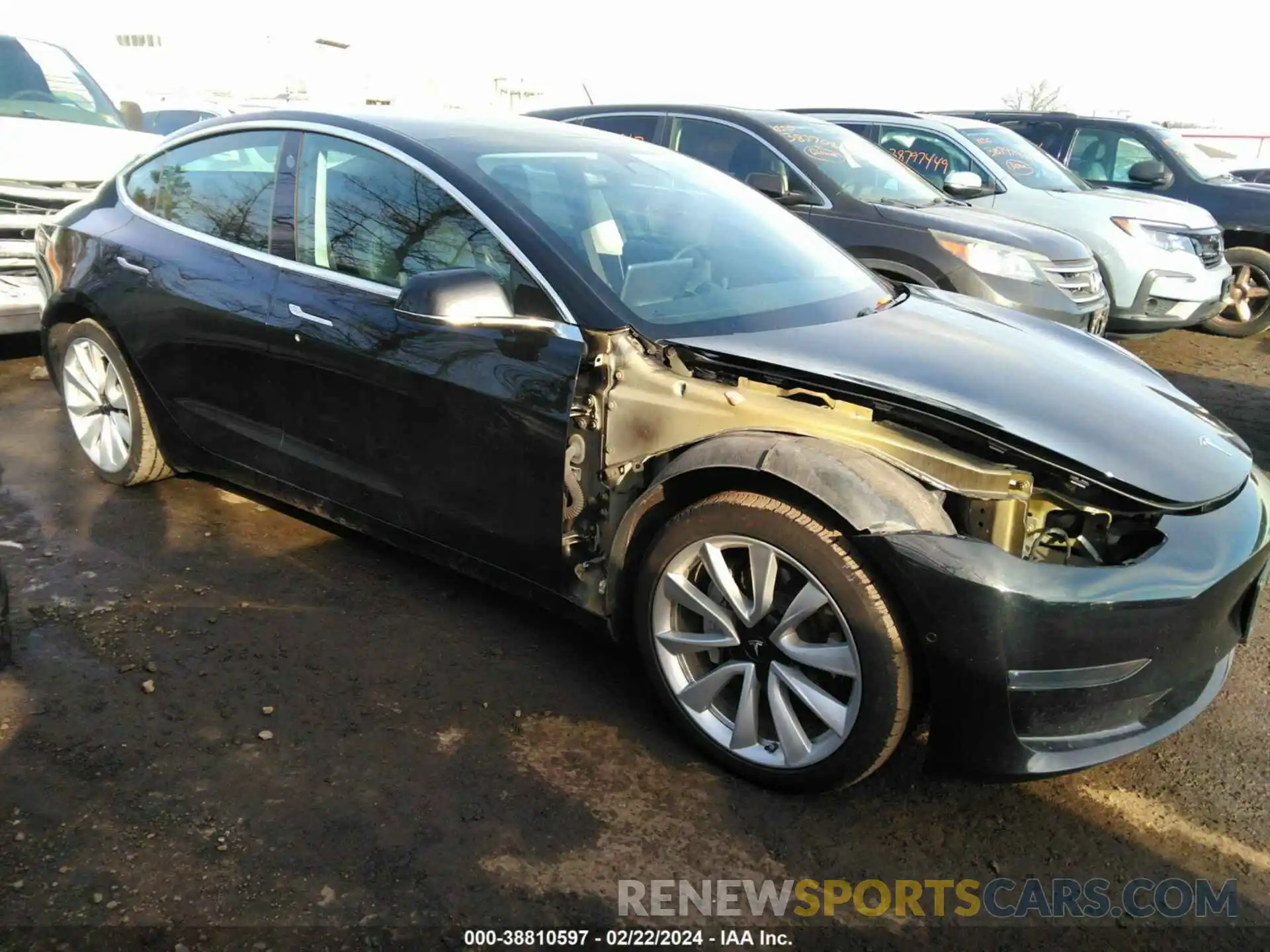 1 Photograph of a damaged car 5YJ3E1EBXKF406533 TESLA MODEL 3 2019