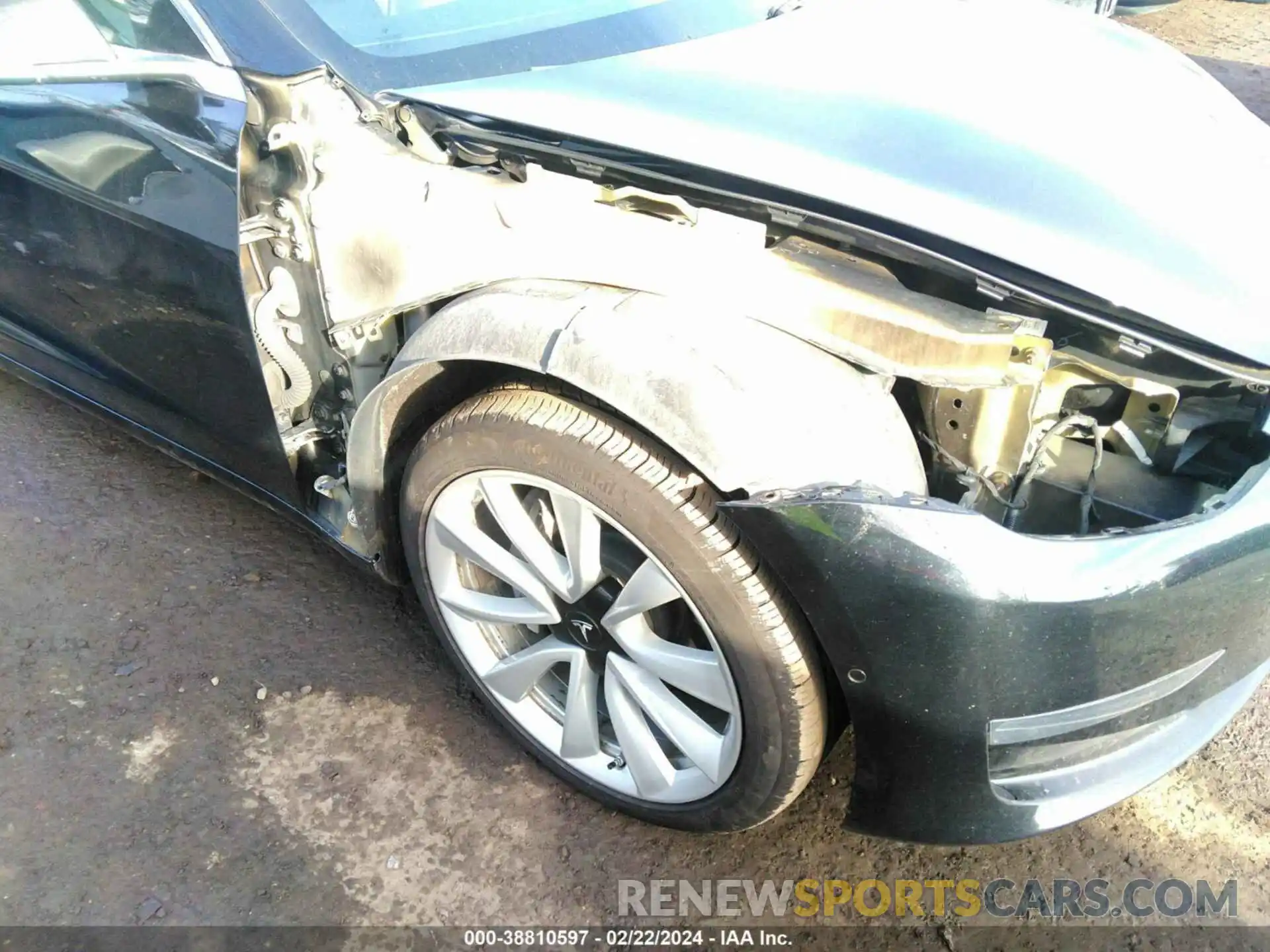 6 Photograph of a damaged car 5YJ3E1EBXKF406533 TESLA MODEL 3 2019