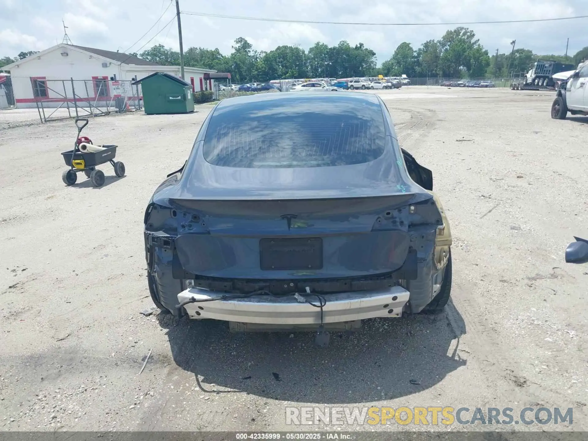 16 Photograph of a damaged car 5YJ3E1EBXKF407245 TESLA MODEL 3 2019