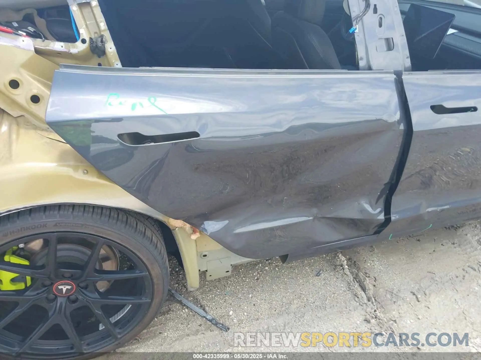 20 Photograph of a damaged car 5YJ3E1EBXKF407245 TESLA MODEL 3 2019