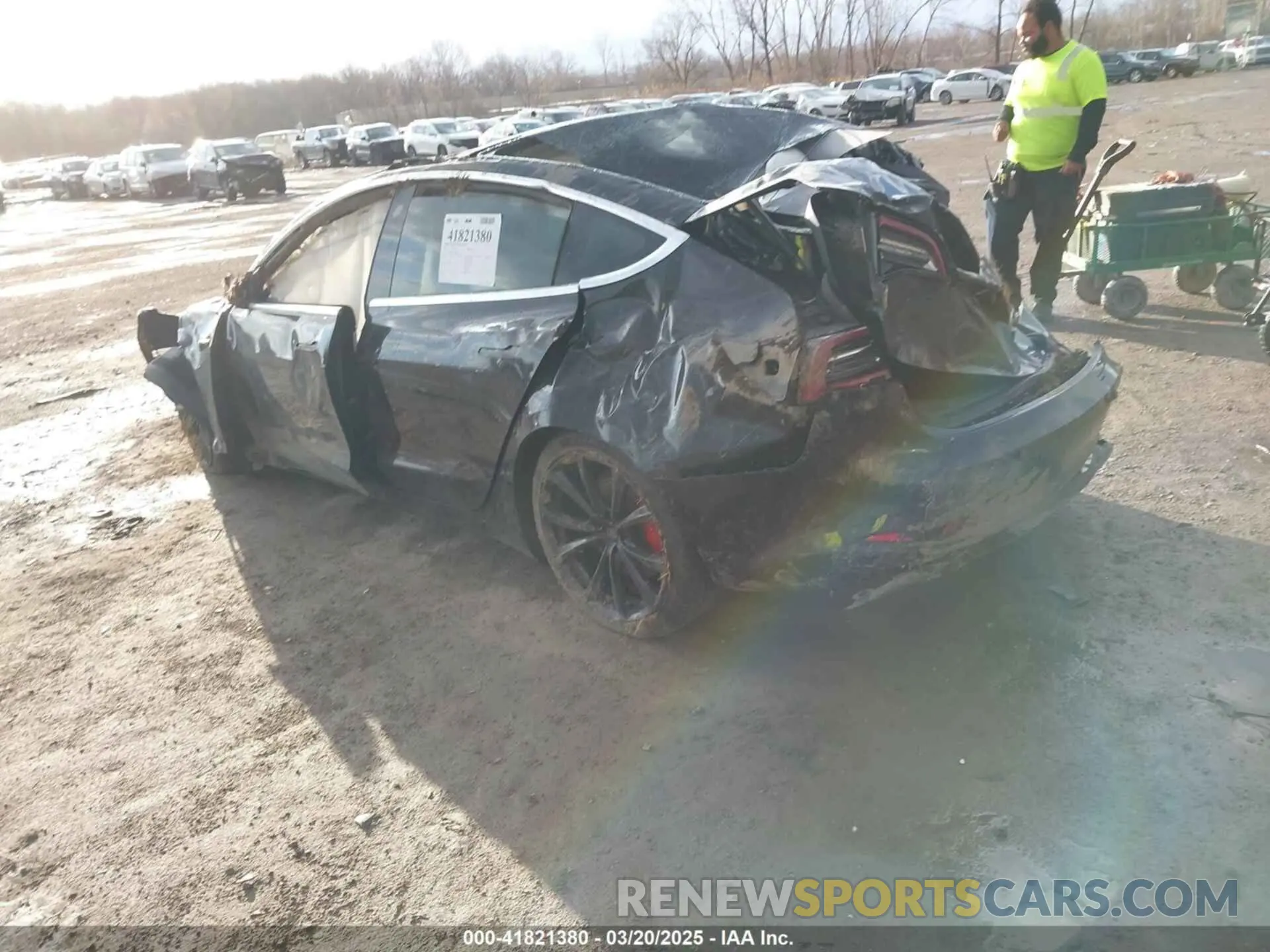 3 Photograph of a damaged car 5YJ3E1EBXKF413708 TESLA MODEL 3 2019