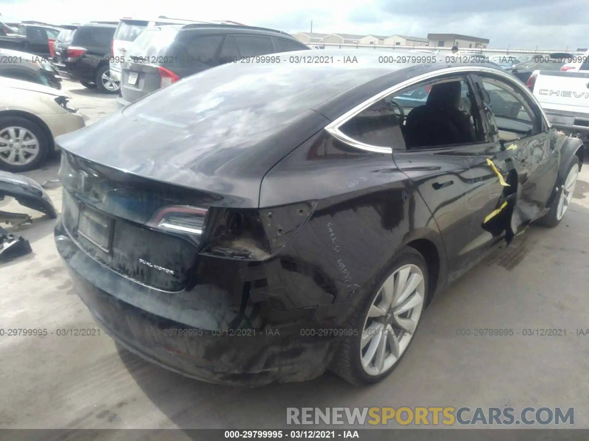 4 Photograph of a damaged car 5YJ3E1EBXKF433666 TESLA MODEL 3 2019