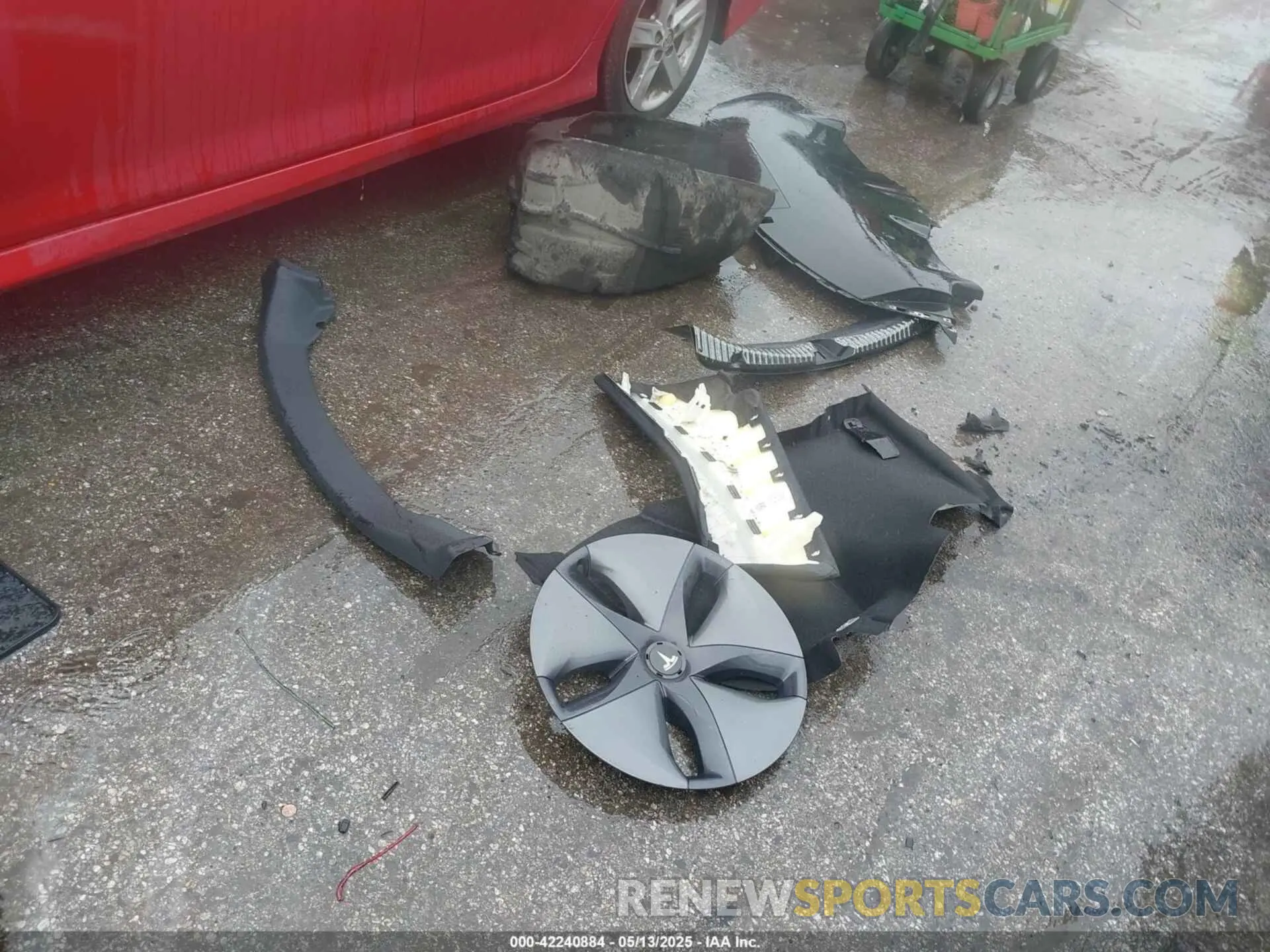 12 Photograph of a damaged car 5YJ3E1EBXKF442335 TESLA MODEL 3 2019