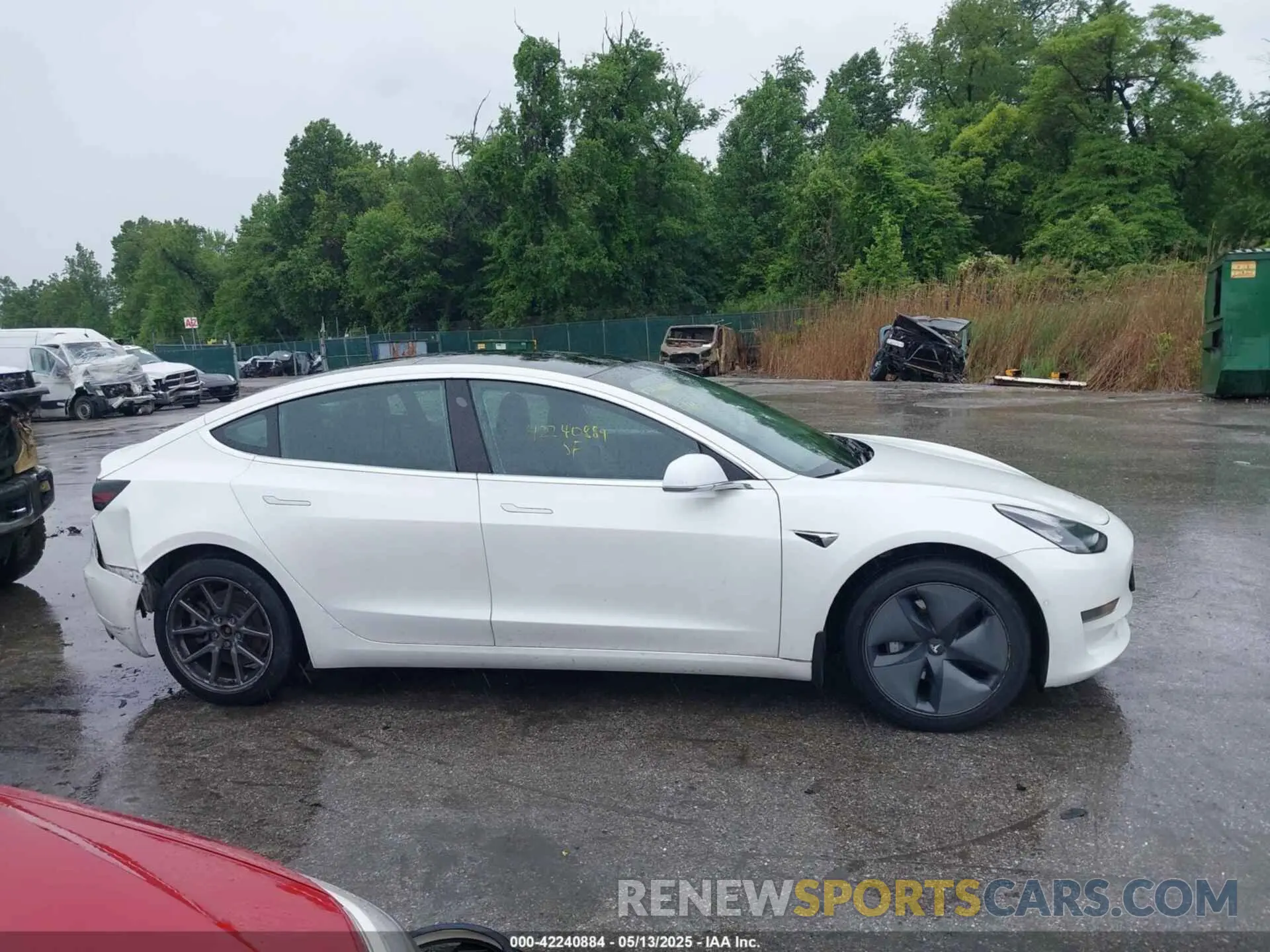 14 Photograph of a damaged car 5YJ3E1EBXKF442335 TESLA MODEL 3 2019