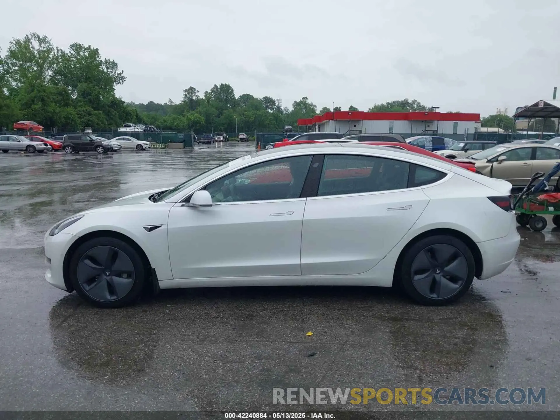 15 Photograph of a damaged car 5YJ3E1EBXKF442335 TESLA MODEL 3 2019