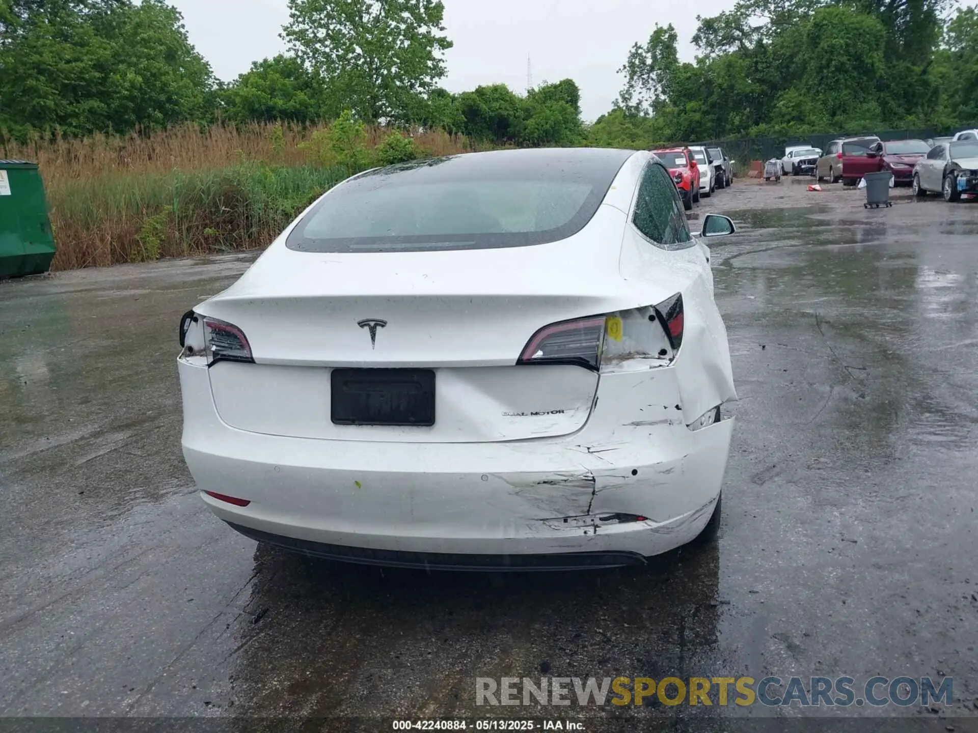 17 Photograph of a damaged car 5YJ3E1EBXKF442335 TESLA MODEL 3 2019