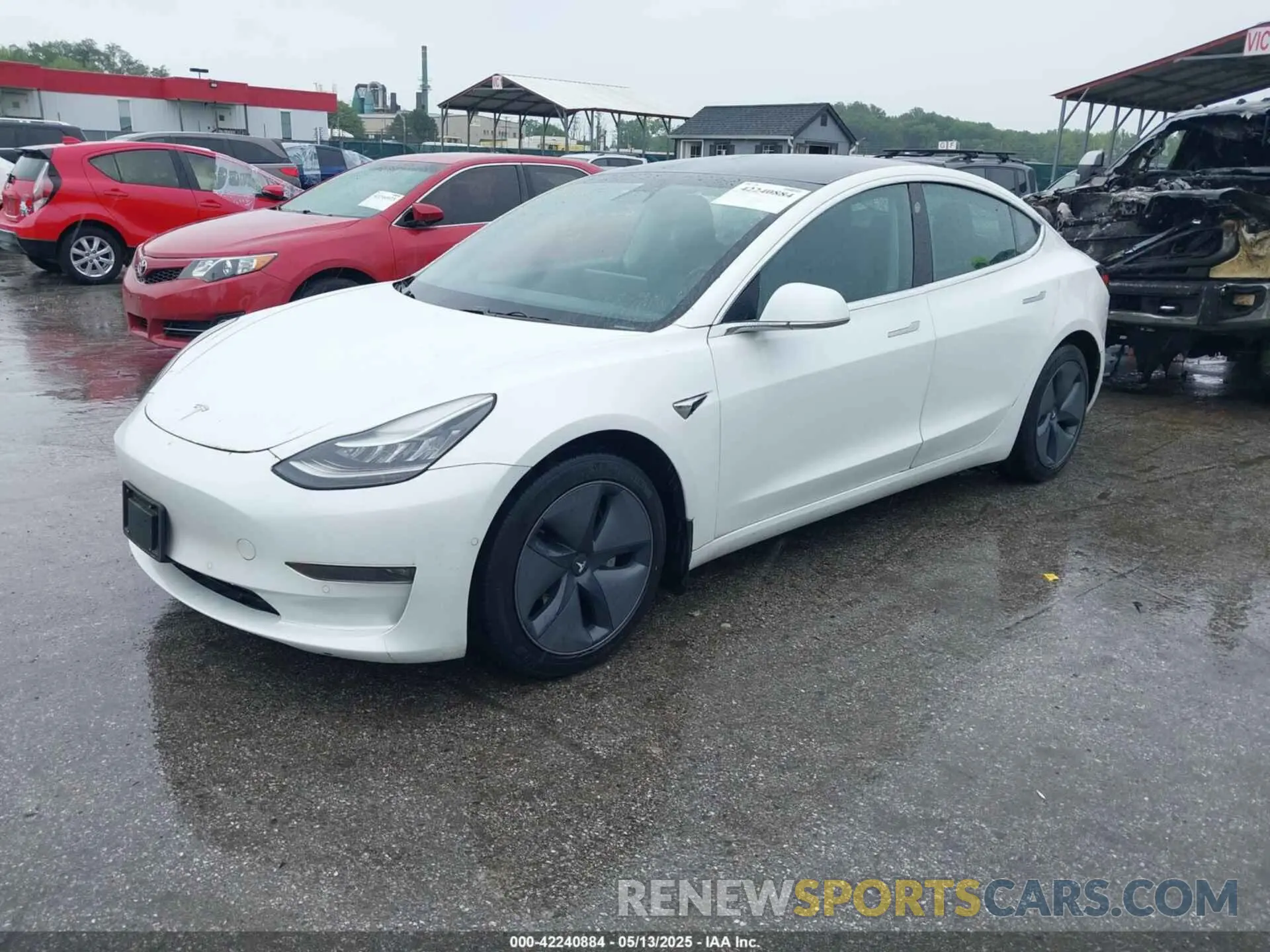 2 Photograph of a damaged car 5YJ3E1EBXKF442335 TESLA MODEL 3 2019