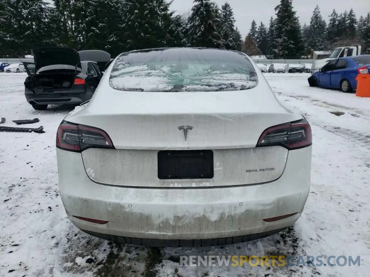 6 Photograph of a damaged car 5YJ3E1EBXKF453528 TESLA MODEL 3 2019