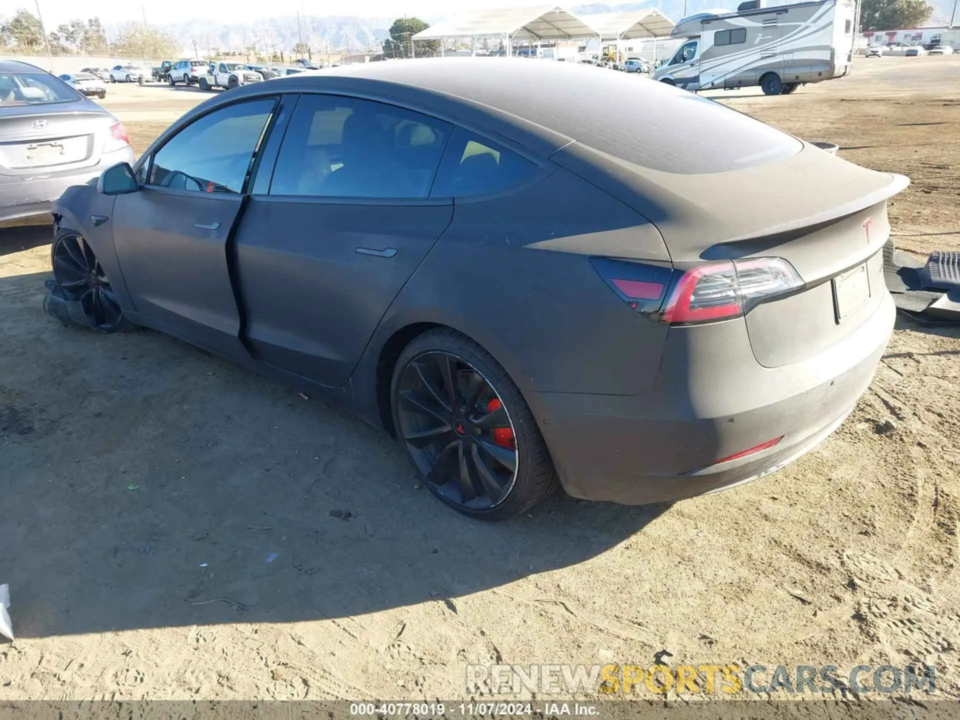 3 Photograph of a damaged car 5YJ3E1EBXKF476968 TESLA MODEL 3 2019