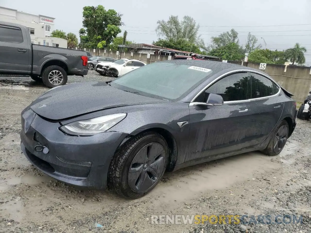 1 Photograph of a damaged car 5YJ3E1EBXKF520659 TESLA MODEL 3 2019