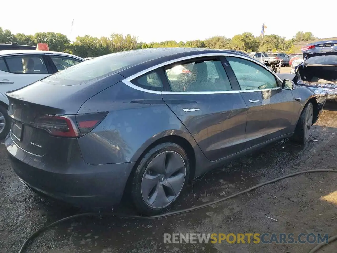 3 Photograph of a damaged car 5YJ3E1EBXKF520760 TESLA MODEL 3 2019