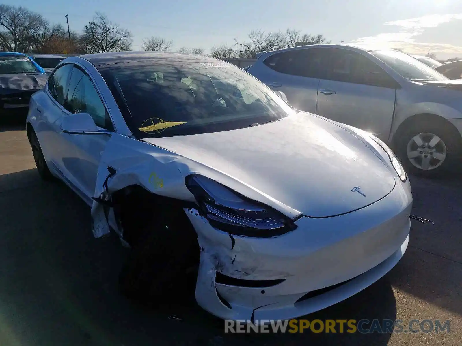 1 Photograph of a damaged car 5YJ3E1EA0LF597565 TESLA MODEL 3 2020