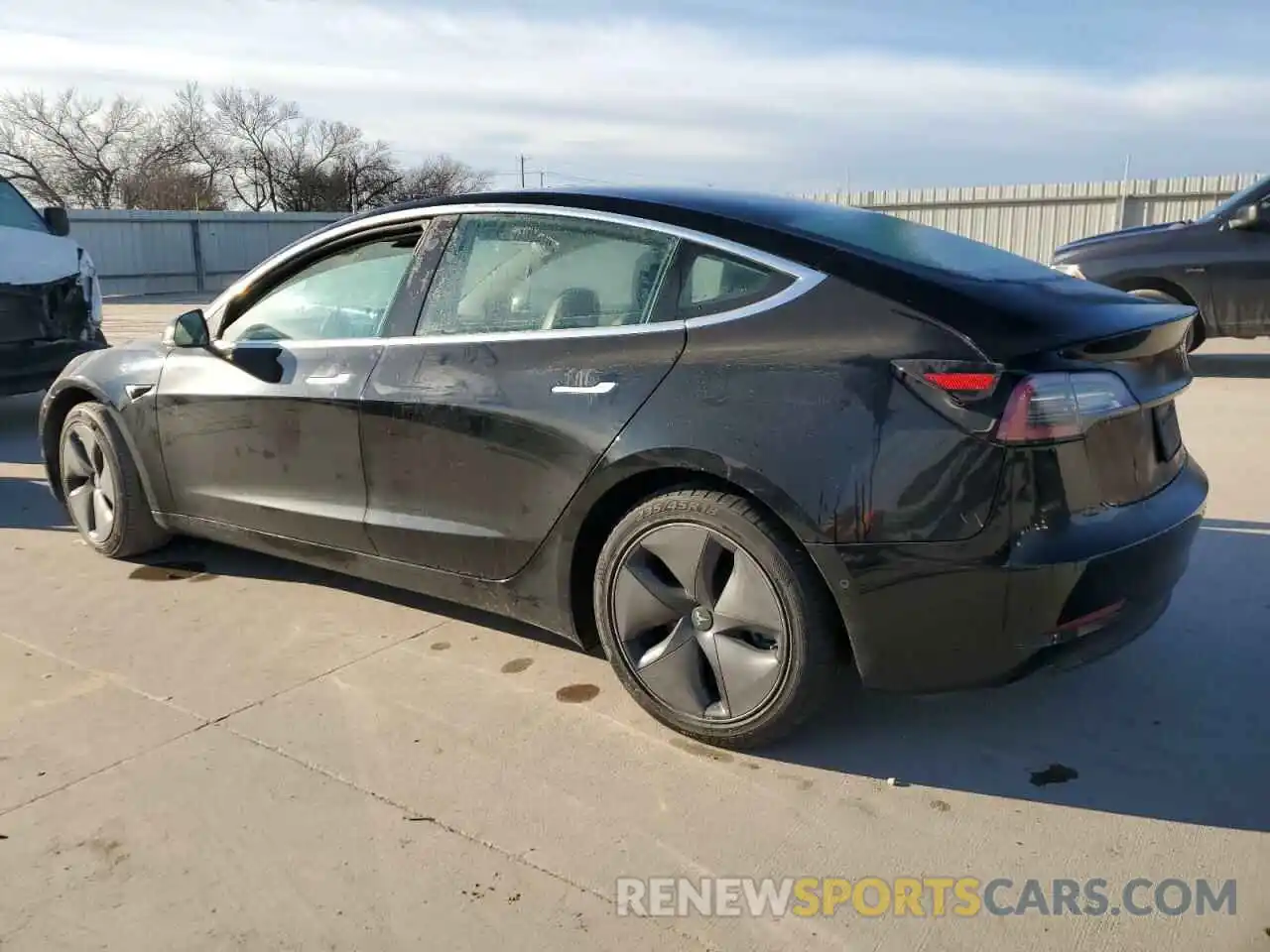 2 Photograph of a damaged car 5YJ3E1EA0LF598196 TESLA MODEL 3 2020