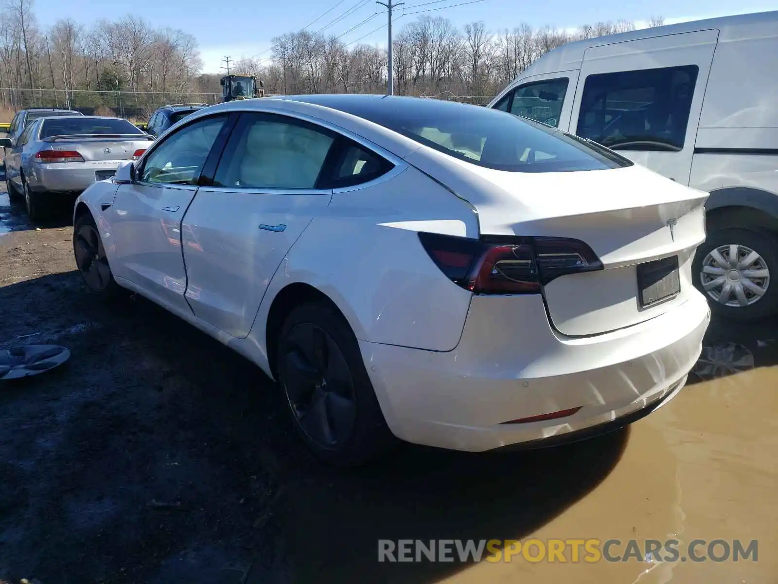 3 Photograph of a damaged car 5YJ3E1EA0LF613053 TESLA MODEL 3 2020