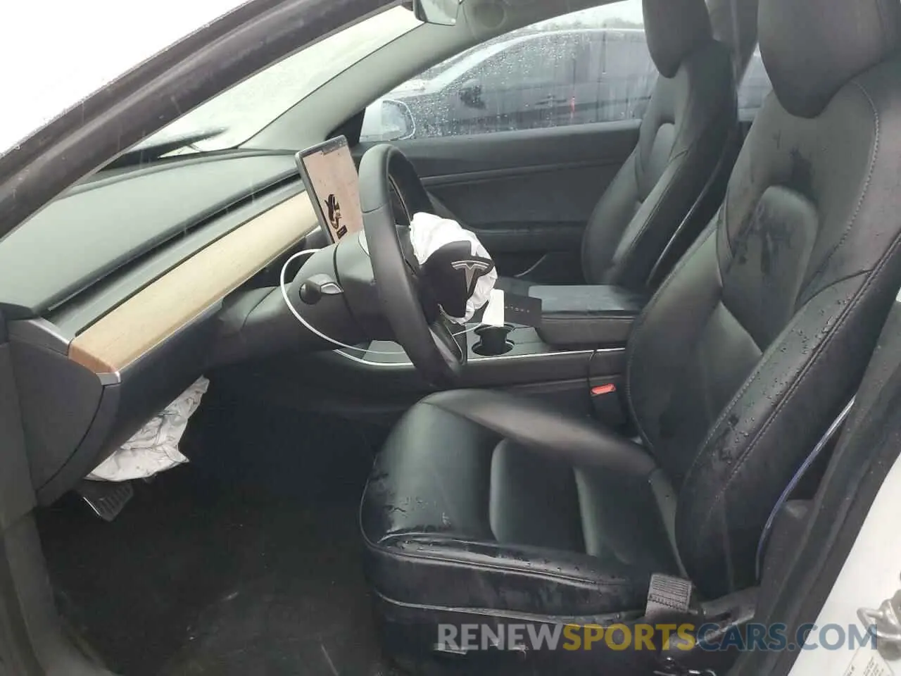 7 Photograph of a damaged car 5YJ3E1EA0LF613246 TESLA MODEL 3 2020