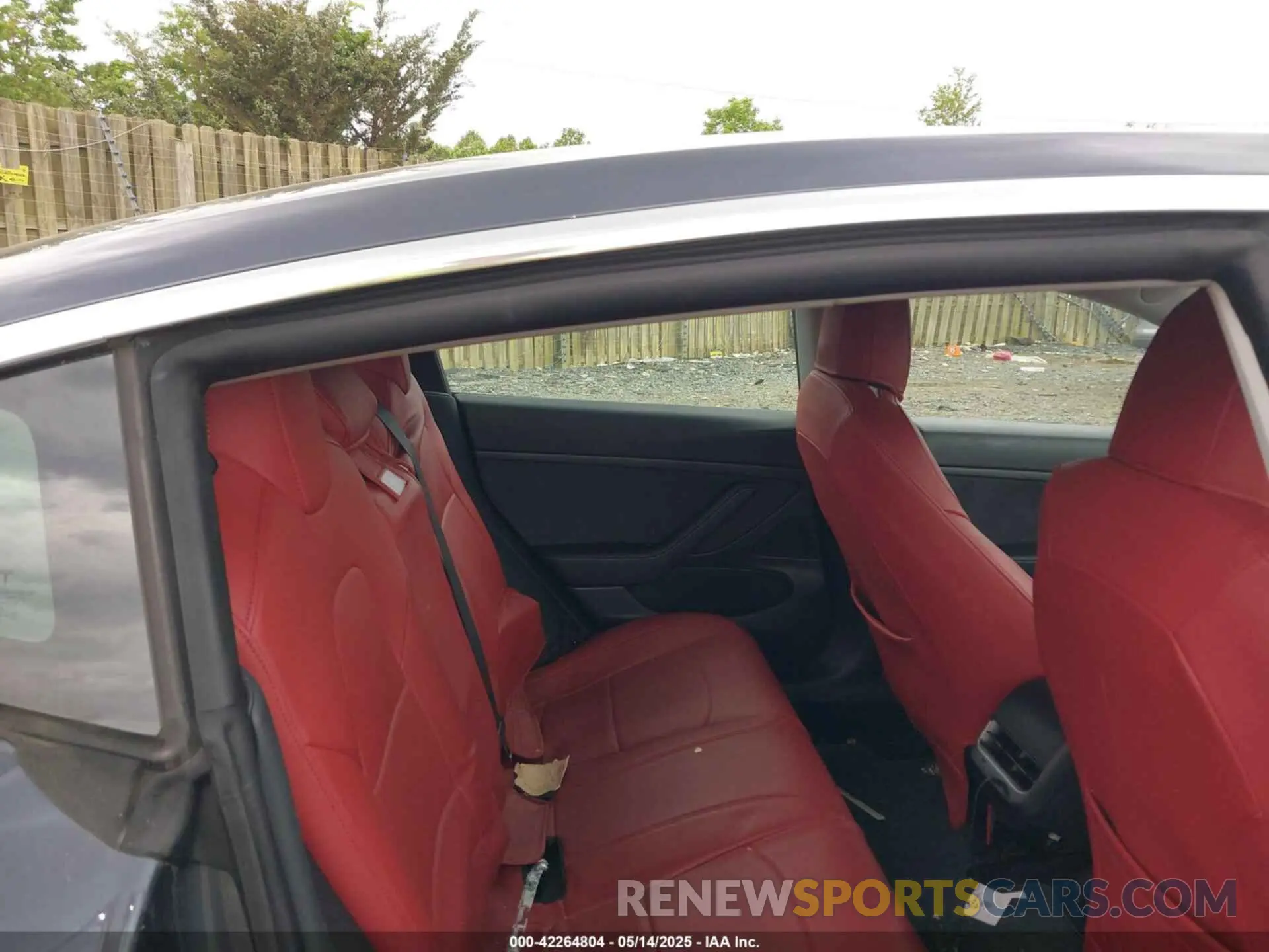 7 Photograph of a damaged car 5YJ3E1EA0LF658235 TESLA MODEL 3 2020